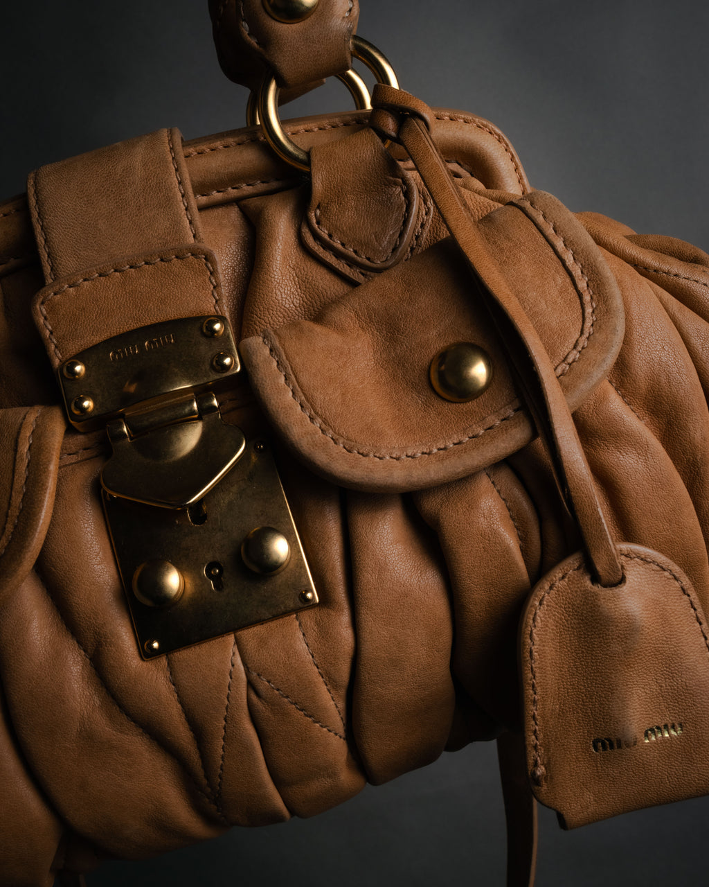 –SPECIAL– “miu miu” 2000’s braided matelasse doctor bag