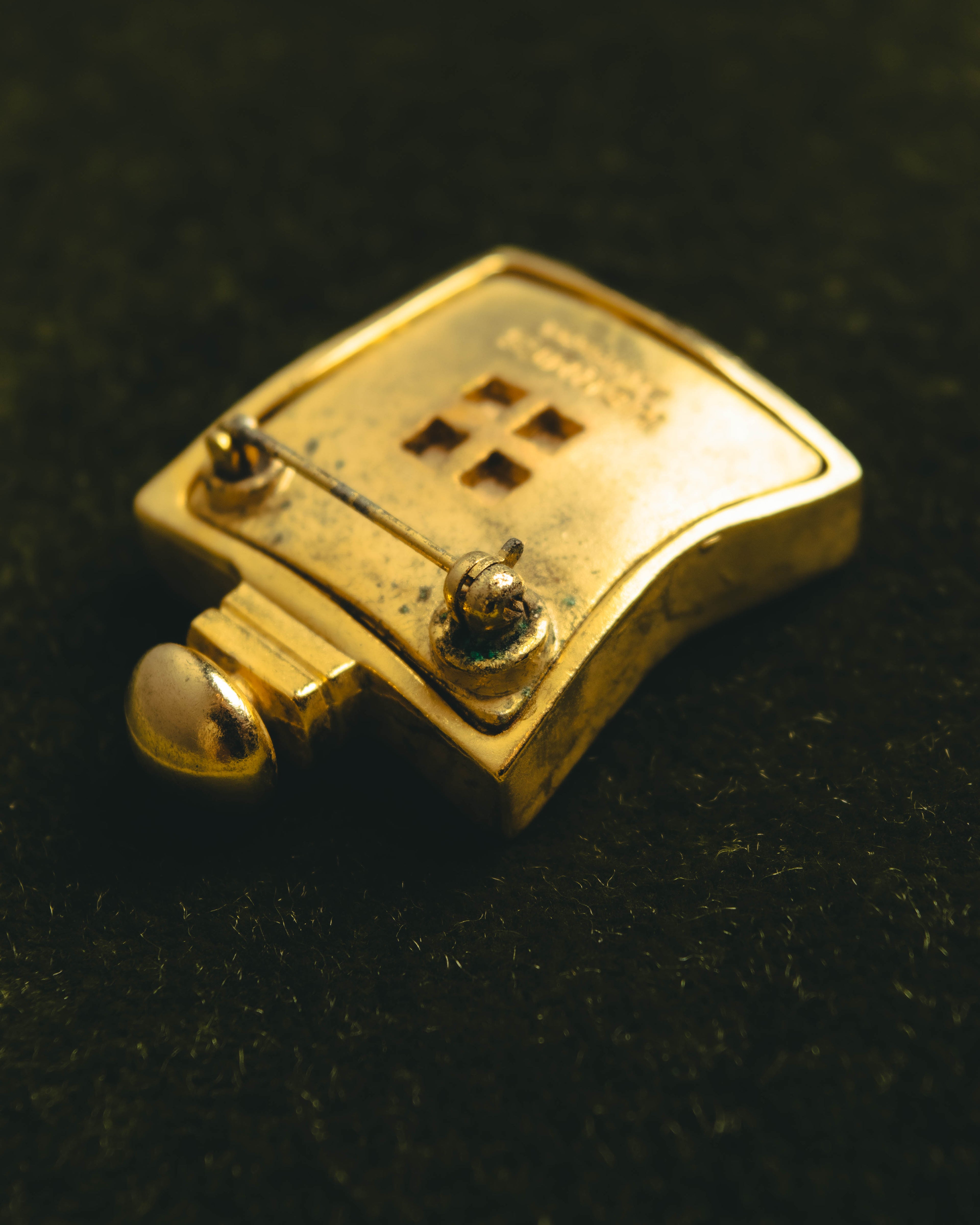 "Hermès" 90's-00's Collectible perfume bottle brooch