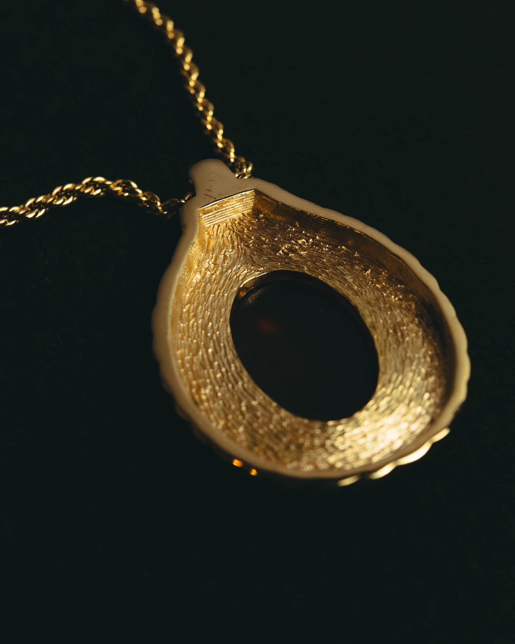 "Christian Dior" 80's-90's Amber cabochon pendant necklace