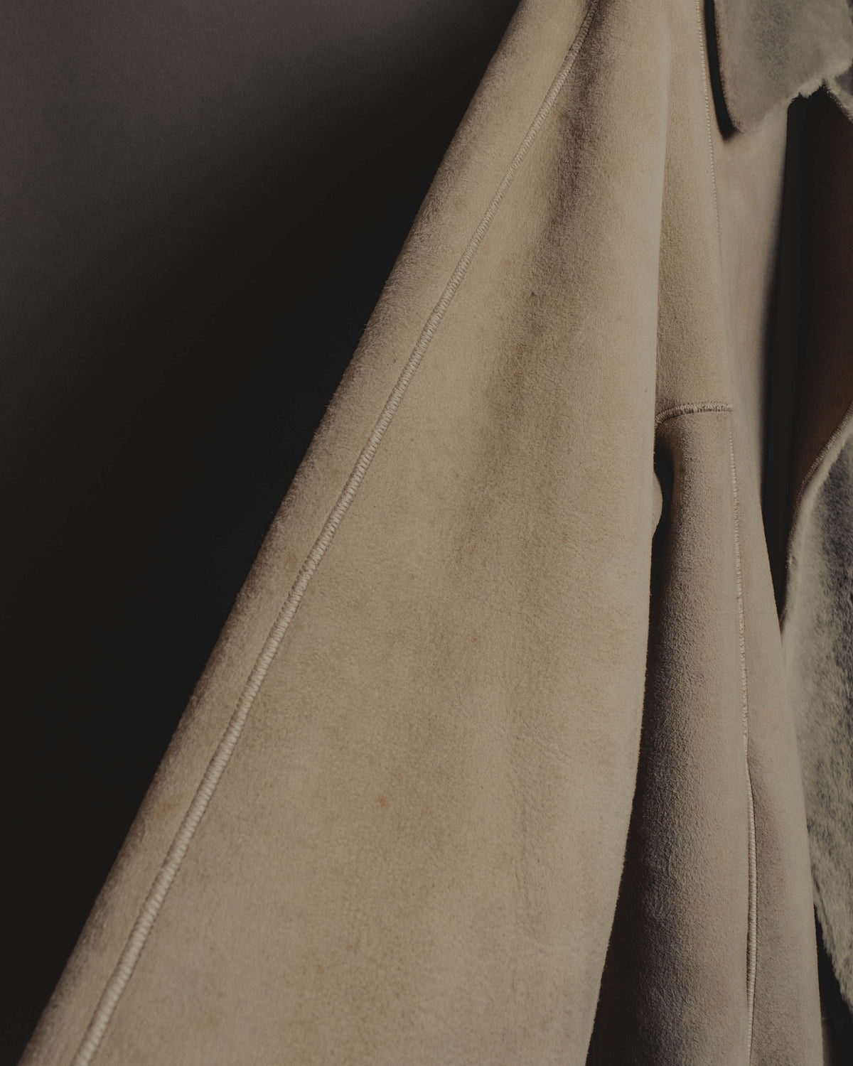 "LOEWE" 90's-00's Sculptural shearling coat