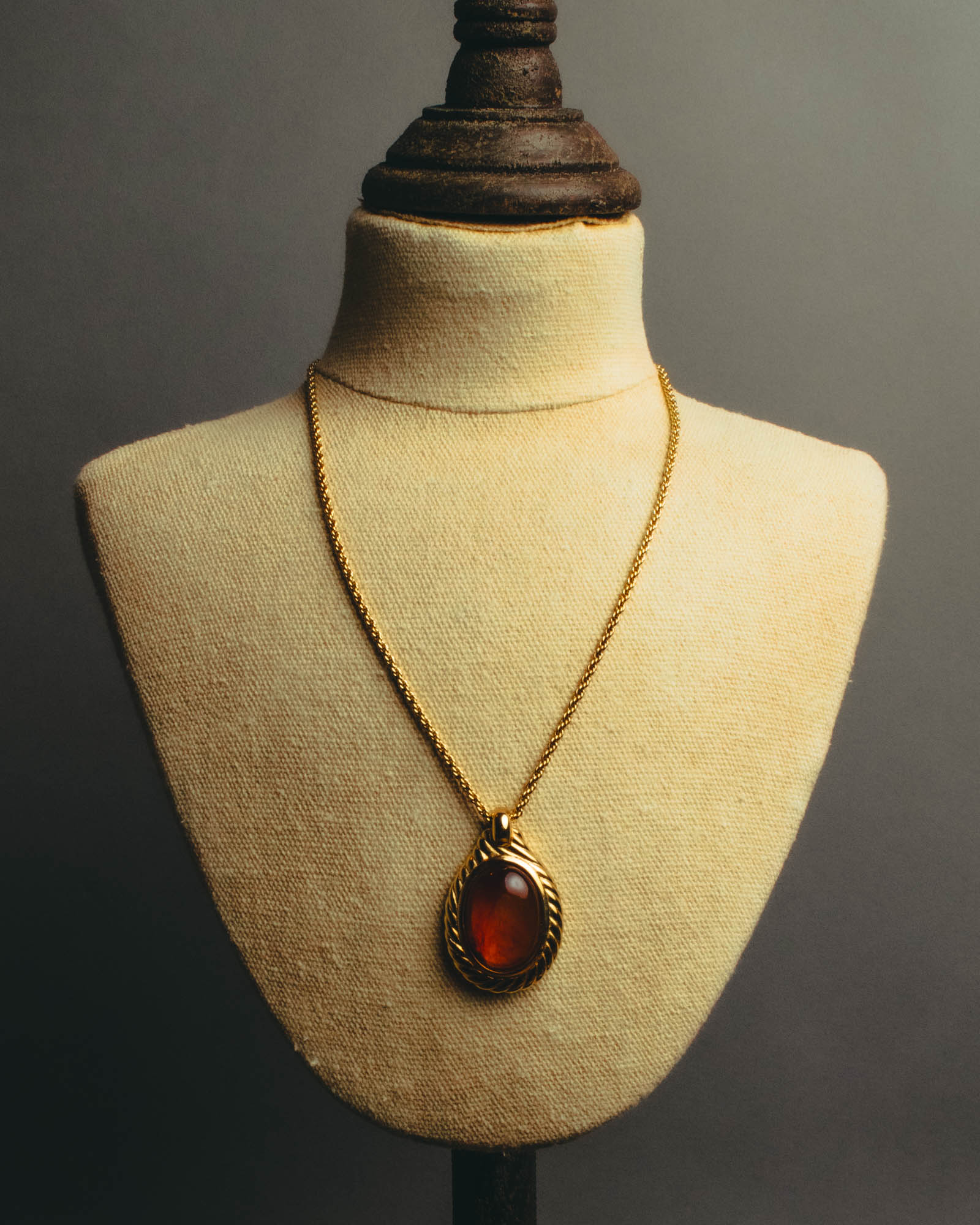 "Christian Dior" 80's-90's Amber cabochon pendant necklace
