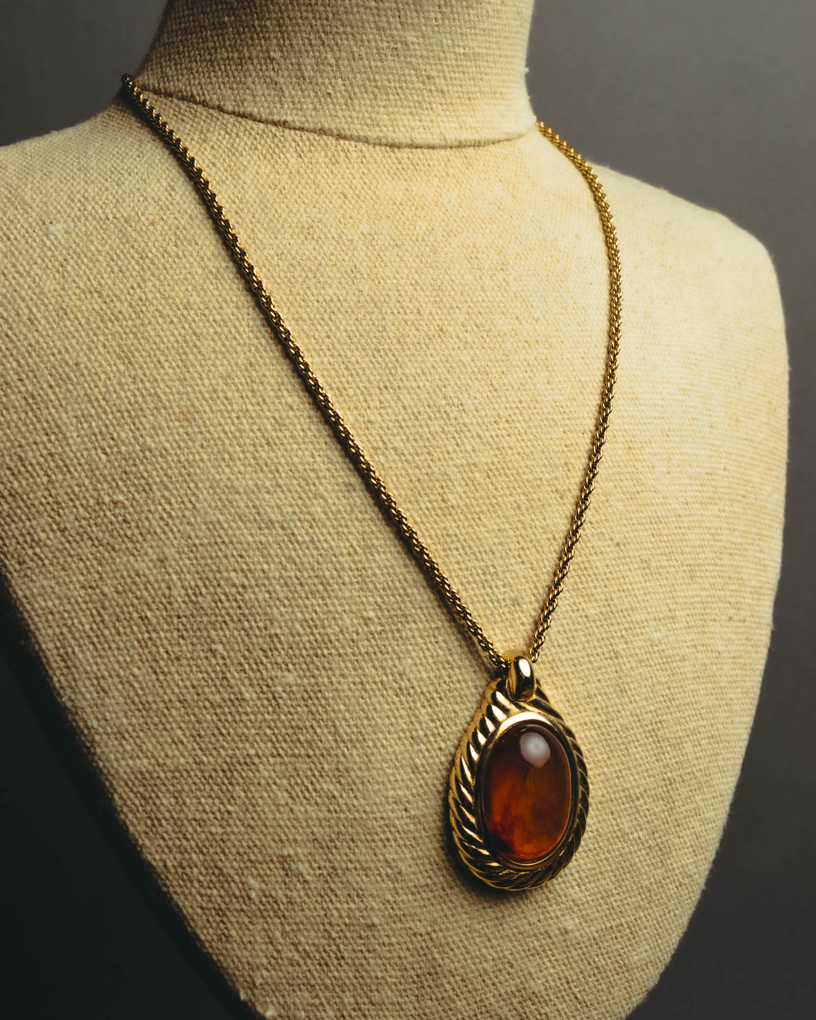 "Christian Dior" 80's-90's Amber cabochon pendant necklace