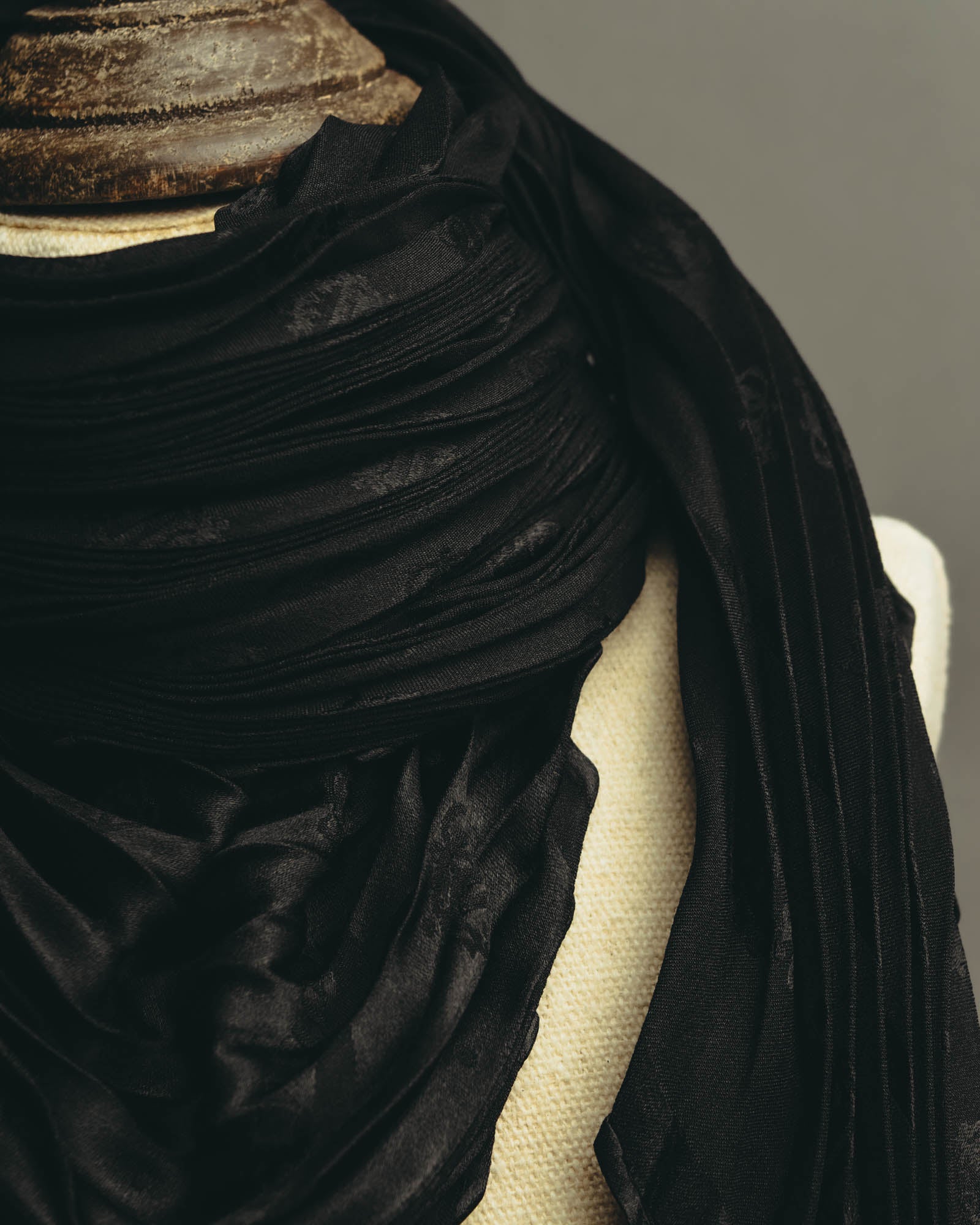 "Christian Dior" 80's-90's Pleated silk stole