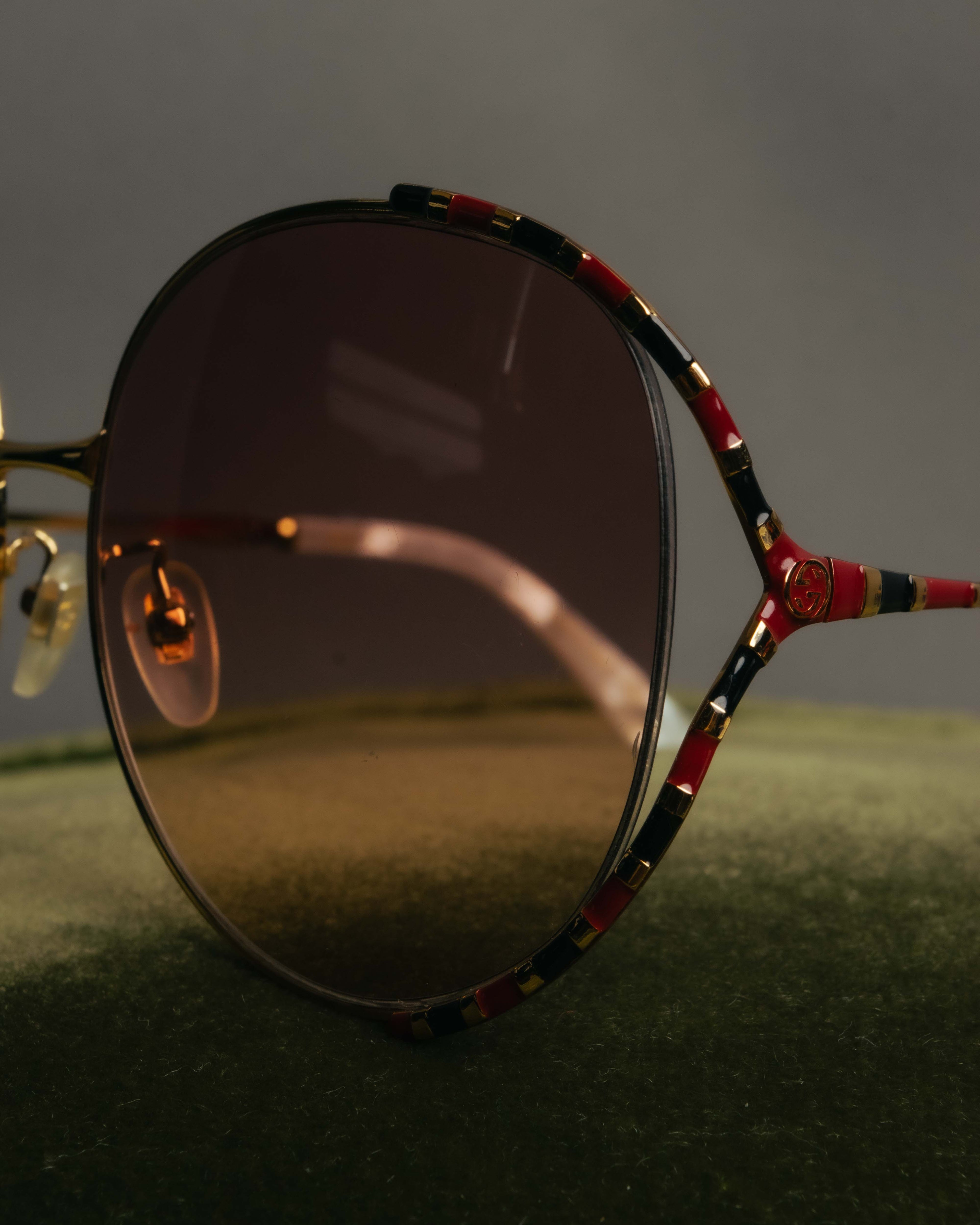 “GUCCI” 2017-2022 Striped rim oversized sunglasses