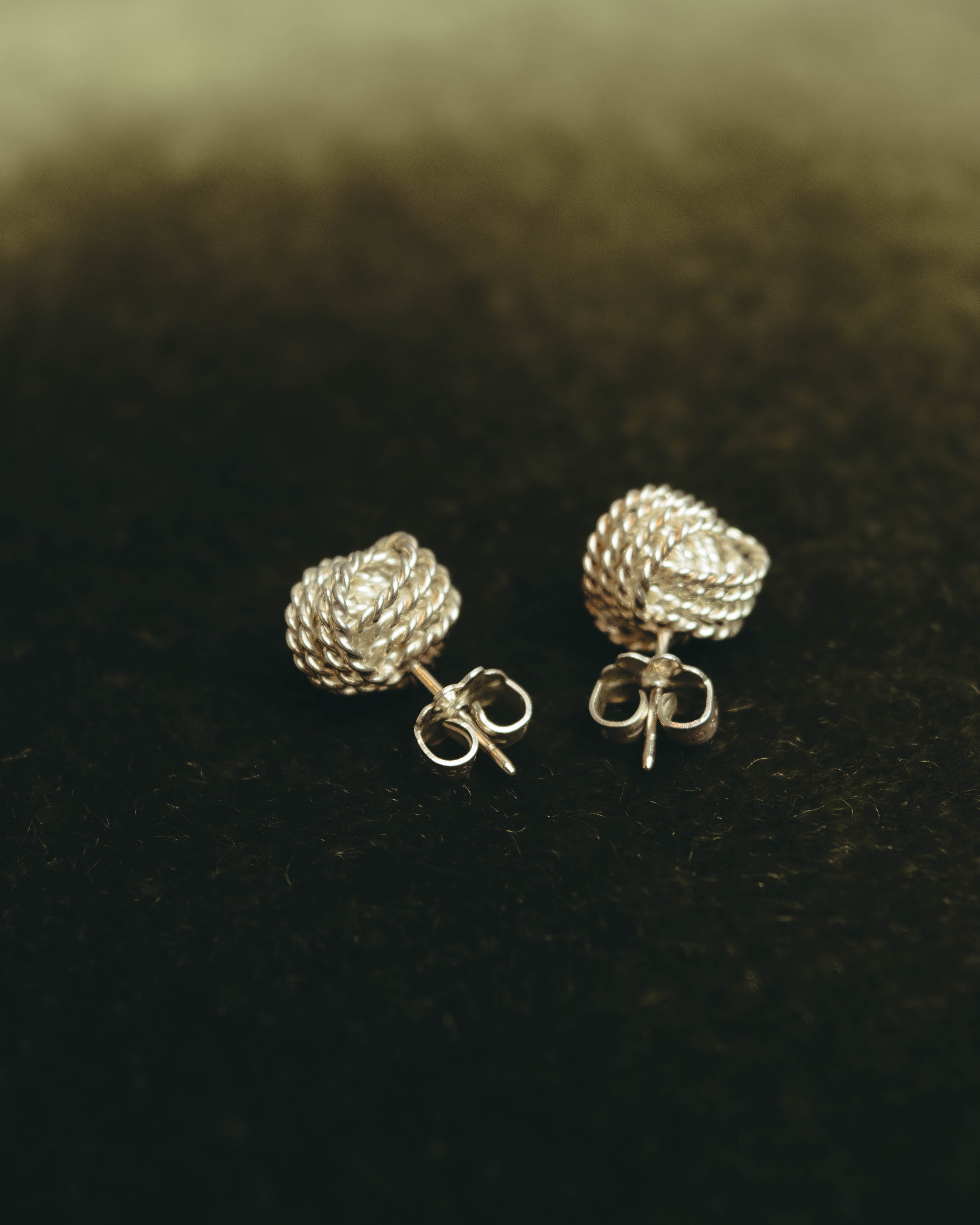 "Tiffany & Co." 90's-10's Twist knot sterling silver stud earrings