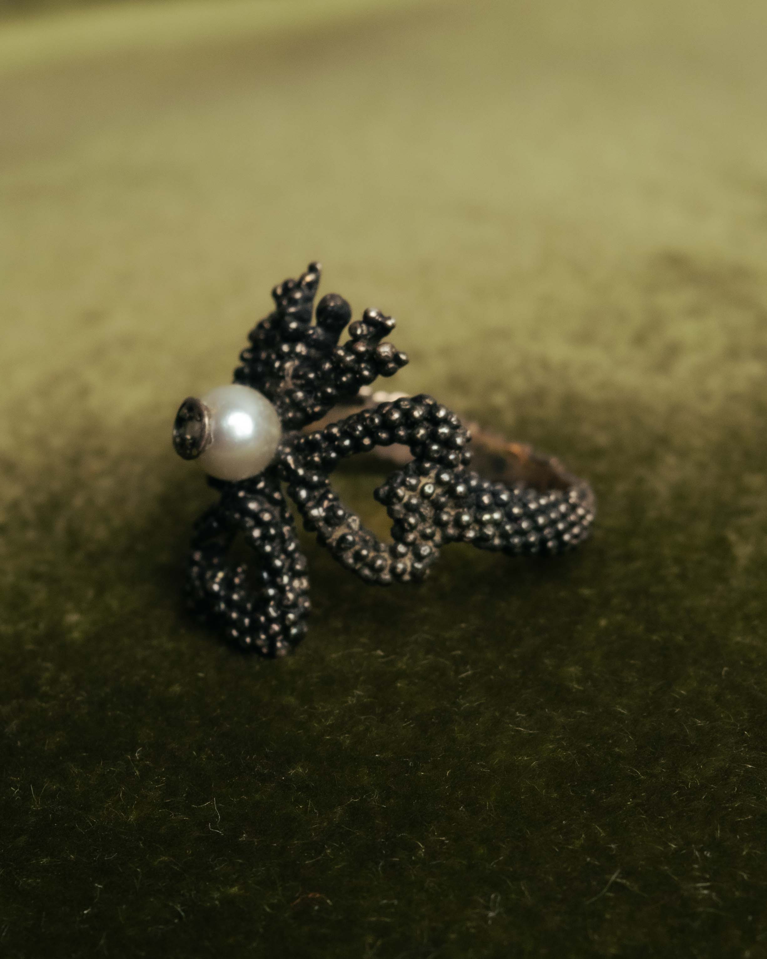 “GUCCI” 2016-20 Pearl GG flower ring