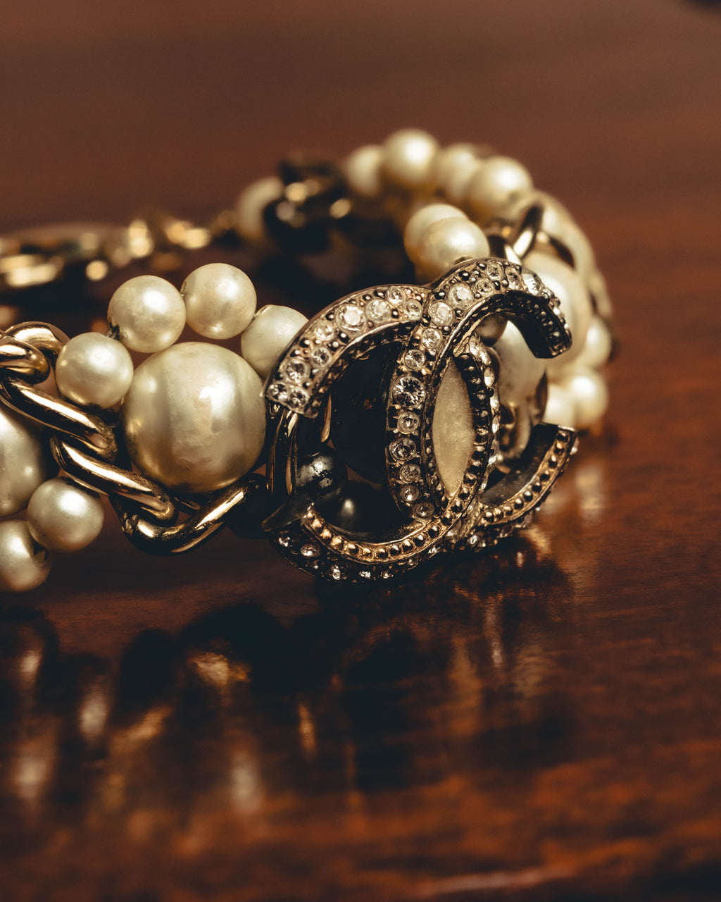 -SPECIAL- "CHANEL" Pearl embellished cc bracelet
