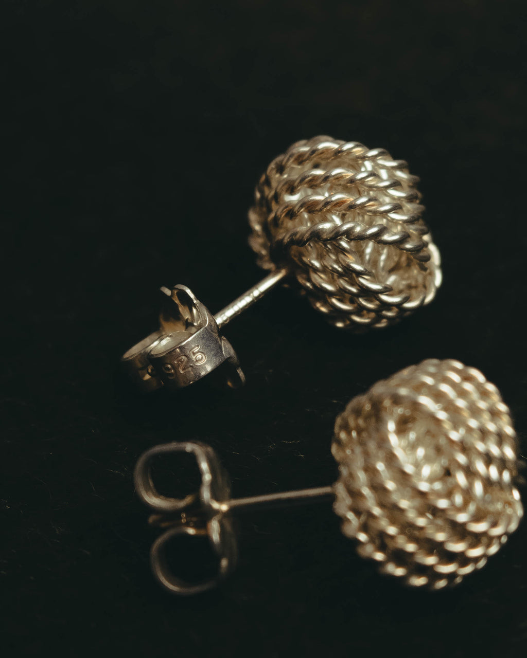 "Tiffany & Co." 90's-10's Twist knot sterling silver stud earrings