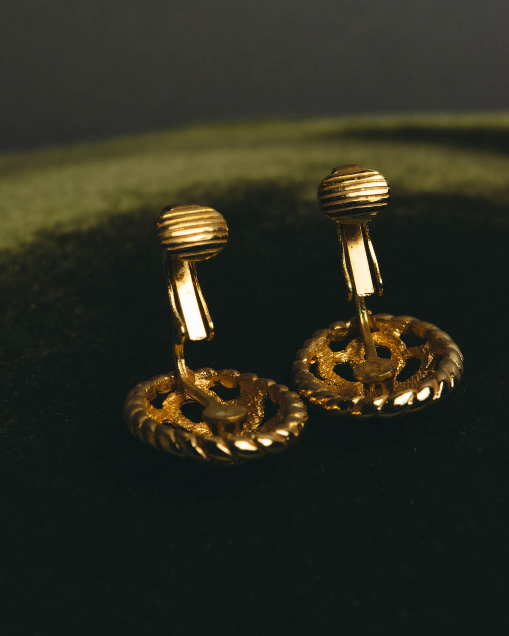 "Christian Dior" 80's-90's Ornate floral clip on earrings