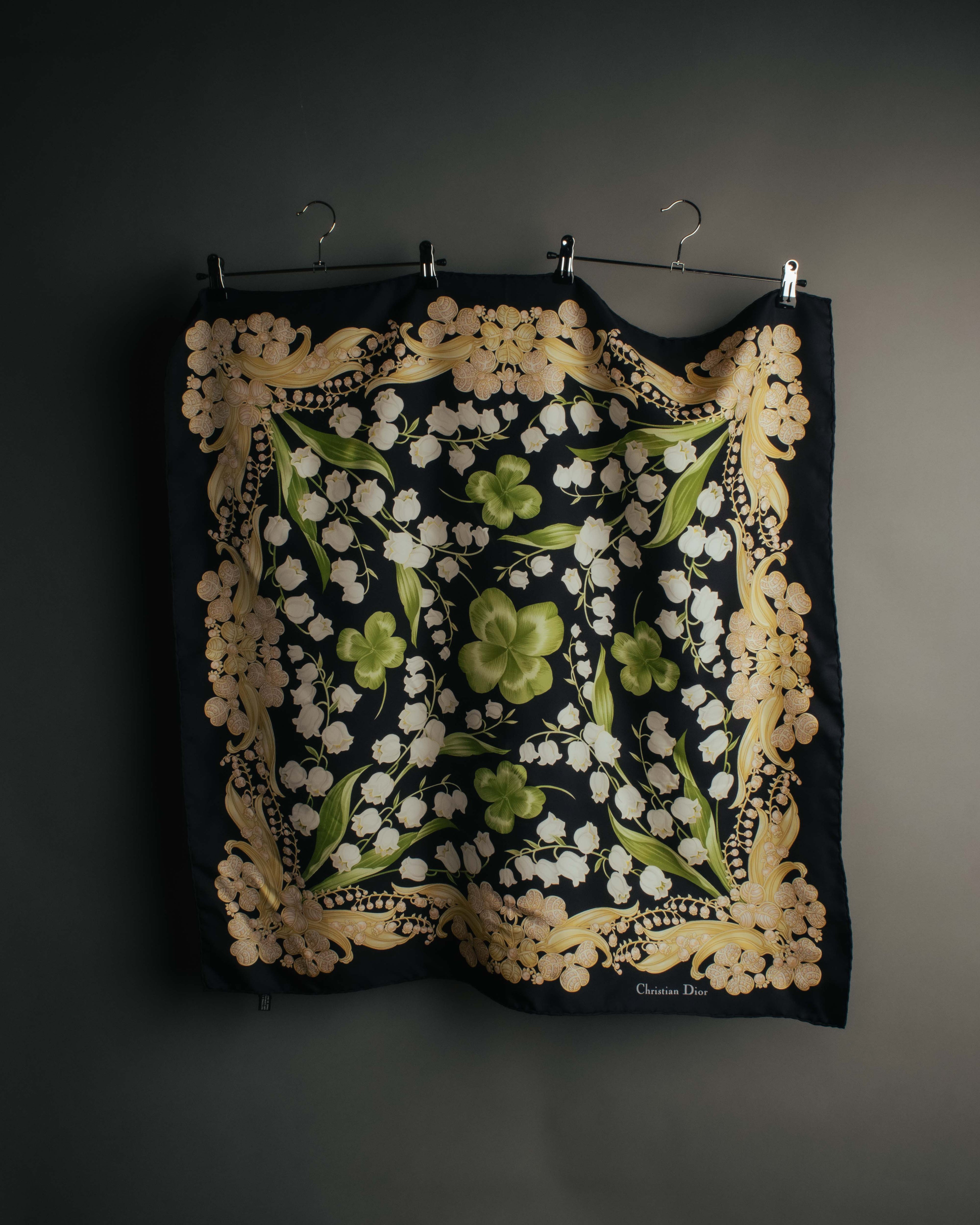 “Christian Dior” 90’s-00’s Lily of the valley silk scarf