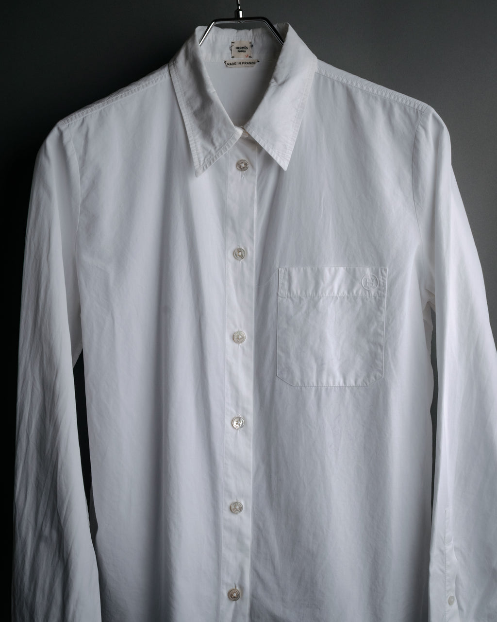 “HERMÈS” 00’s-10’s Signature embroidered cotton shirt