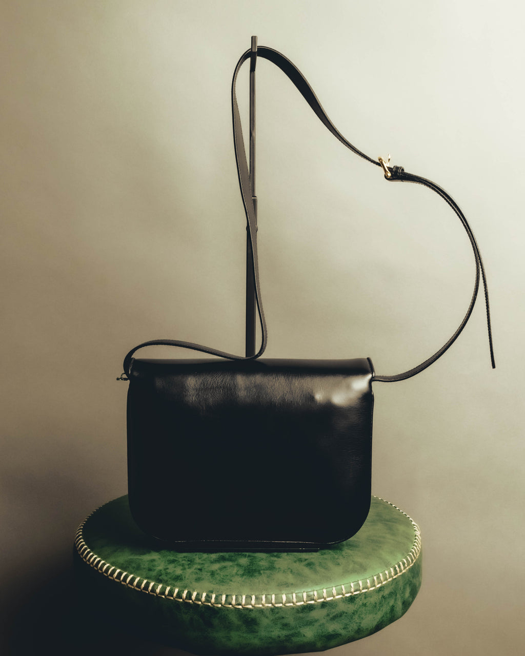 "GUCCI" 70's-80's Classic leather shoulder bag
