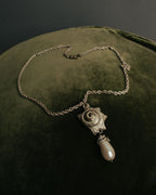 “KENZO” 80’s-90’s Sculptural shell pearl pendant necklace