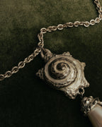 “KENZO” 80’s-90’s Sculptural shell pearl pendant necklace