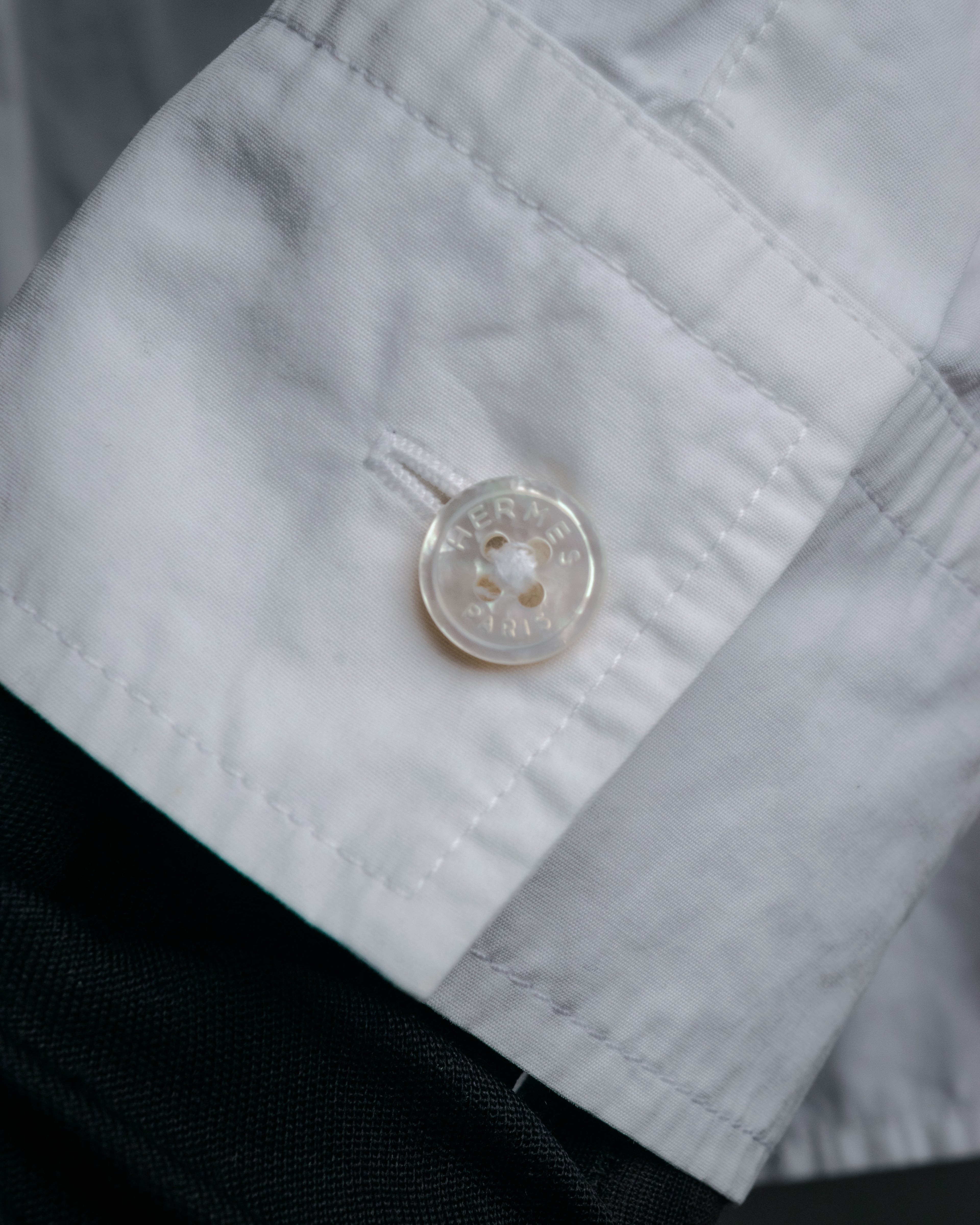 “HERMÈS” 00’s-10’s Signature embroidered cotton shirt