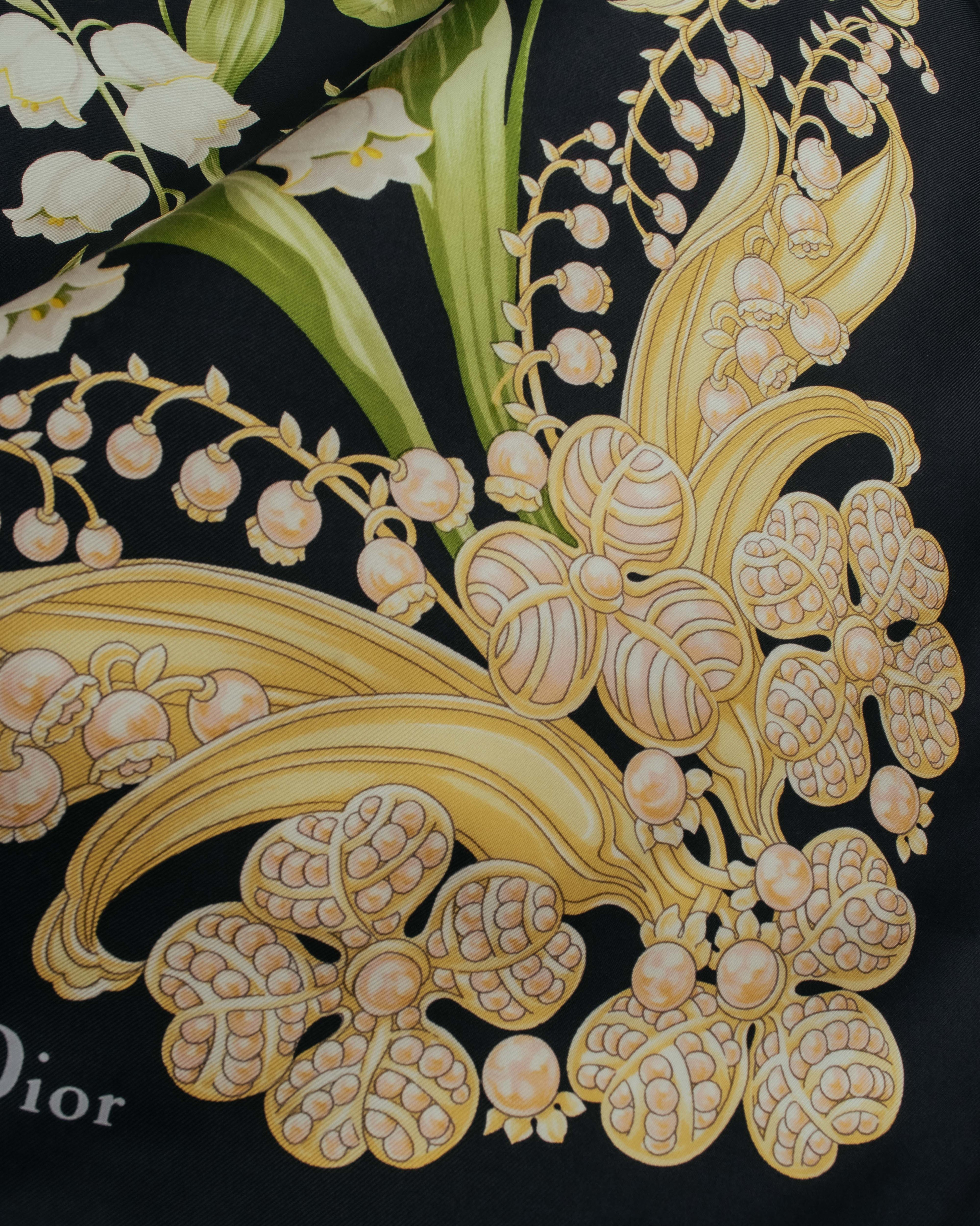 “Christian Dior” 90’s-00’s Lily of the valley silk scarf