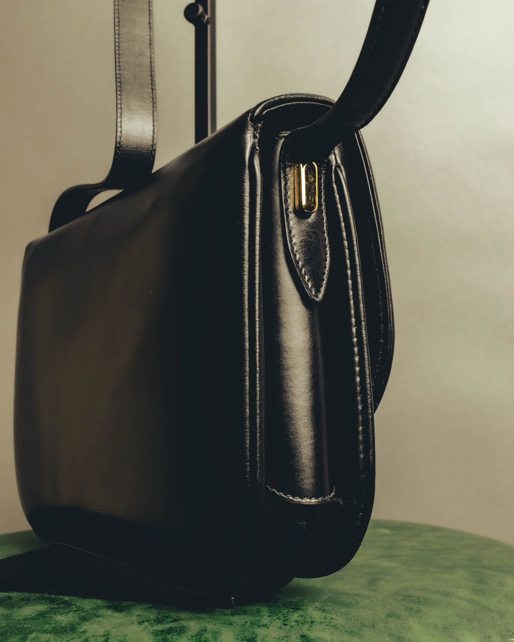 "GUCCI" 70's-80's Classic leather shoulder bag