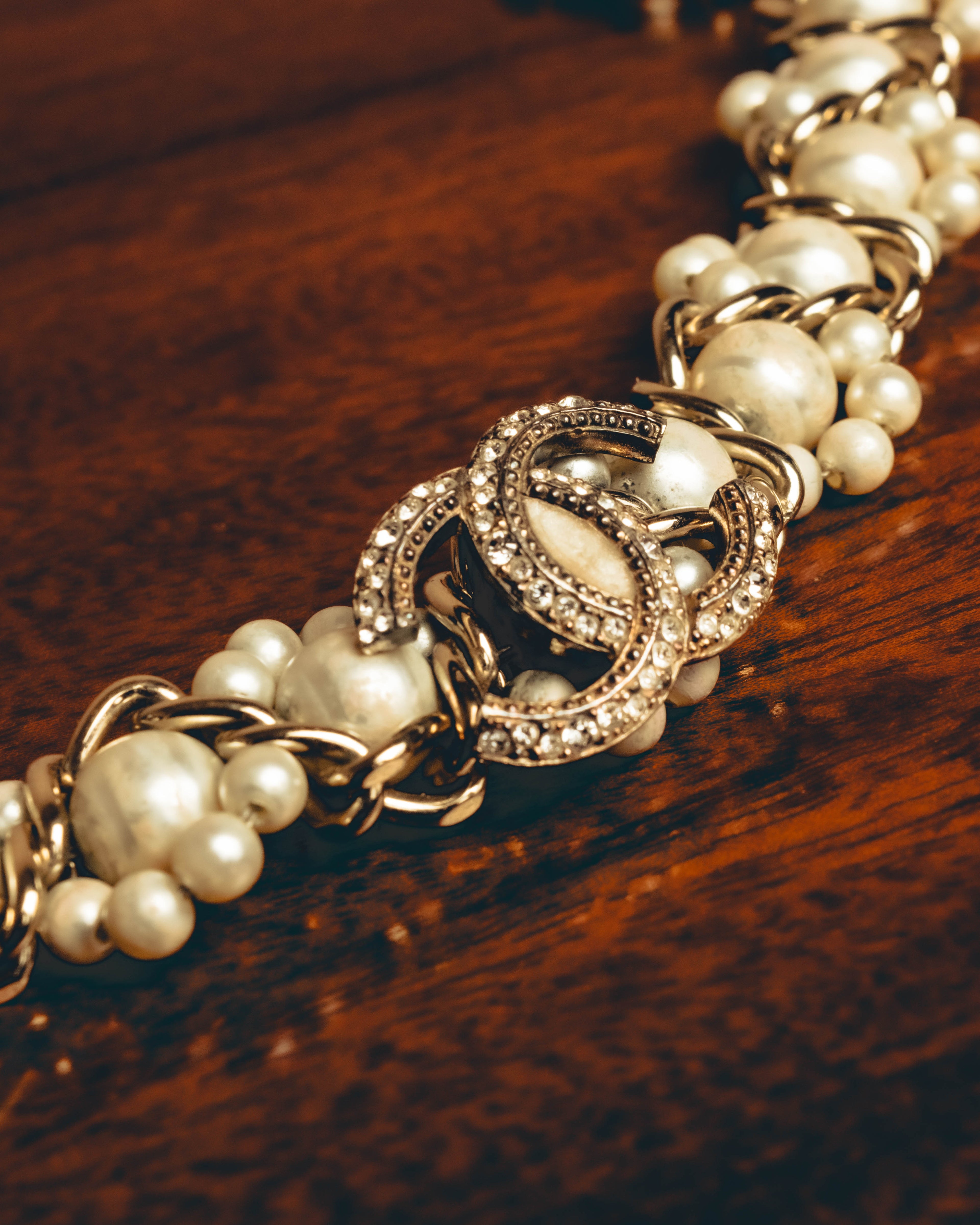 -SPECIAL- "CHANEL" Pearl embellished cc bracelet
