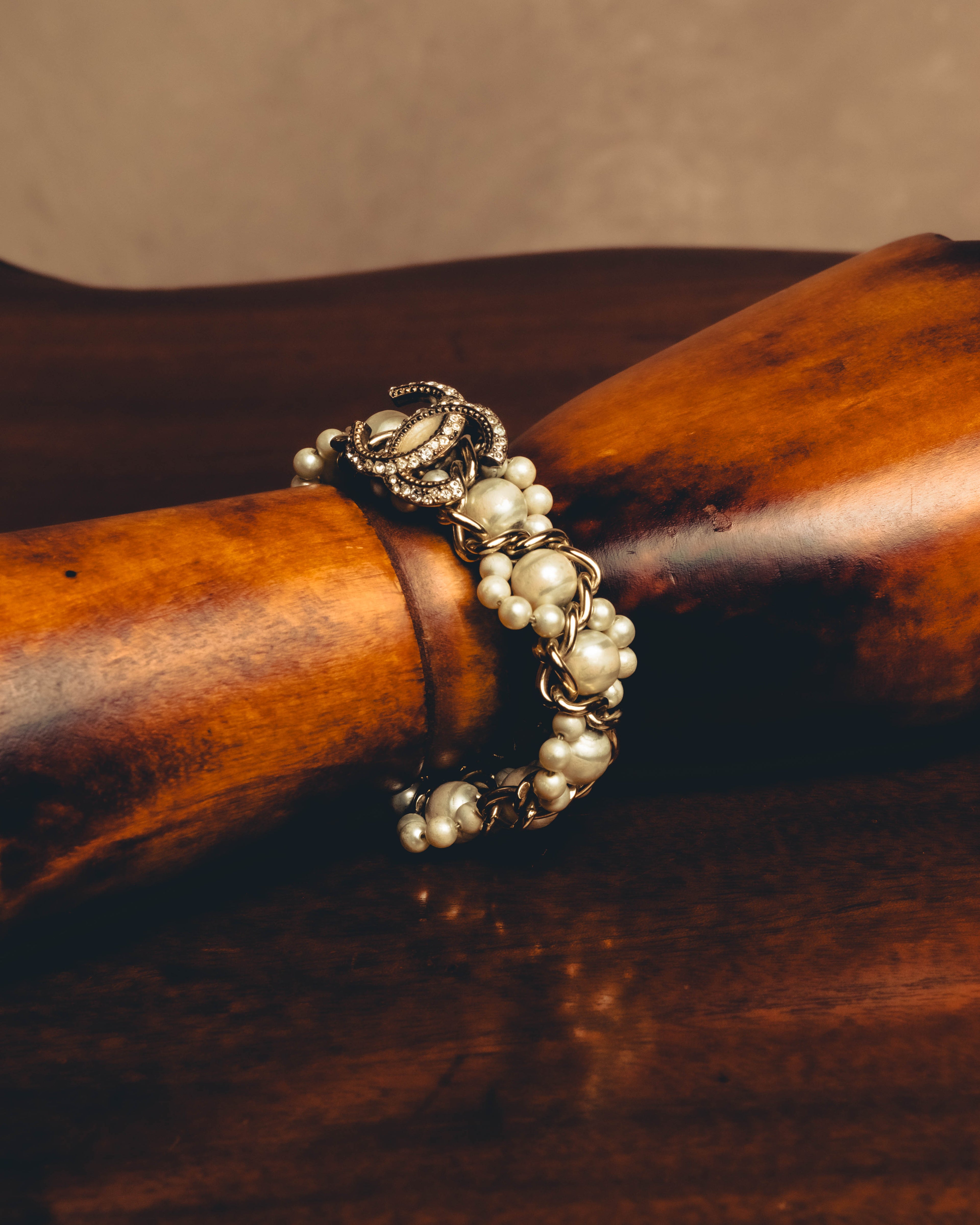 -SPECIAL- "CHANEL" Pearl embellished cc bracelet