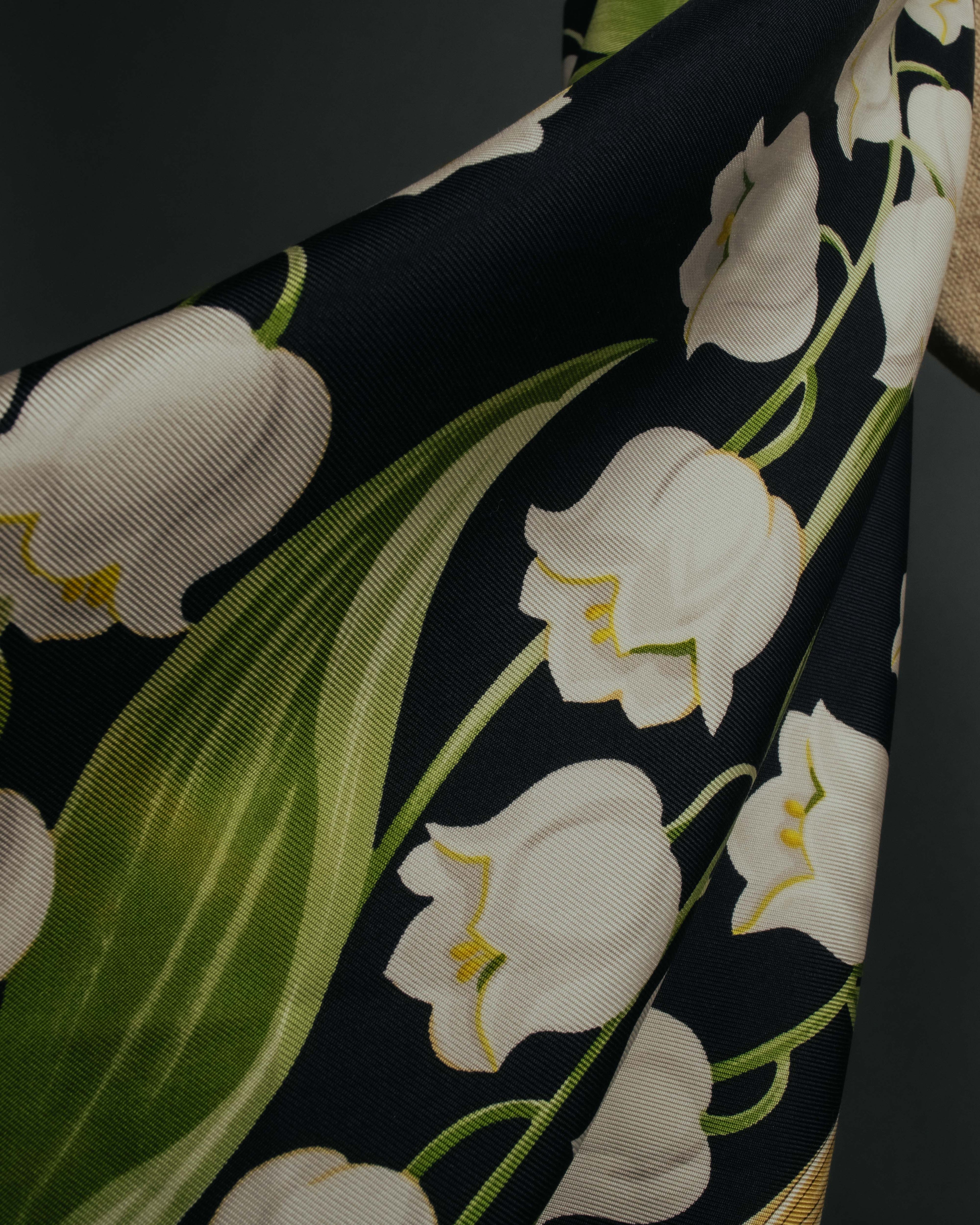 “Christian Dior” 90’s-00’s Lily of the valley silk scarf