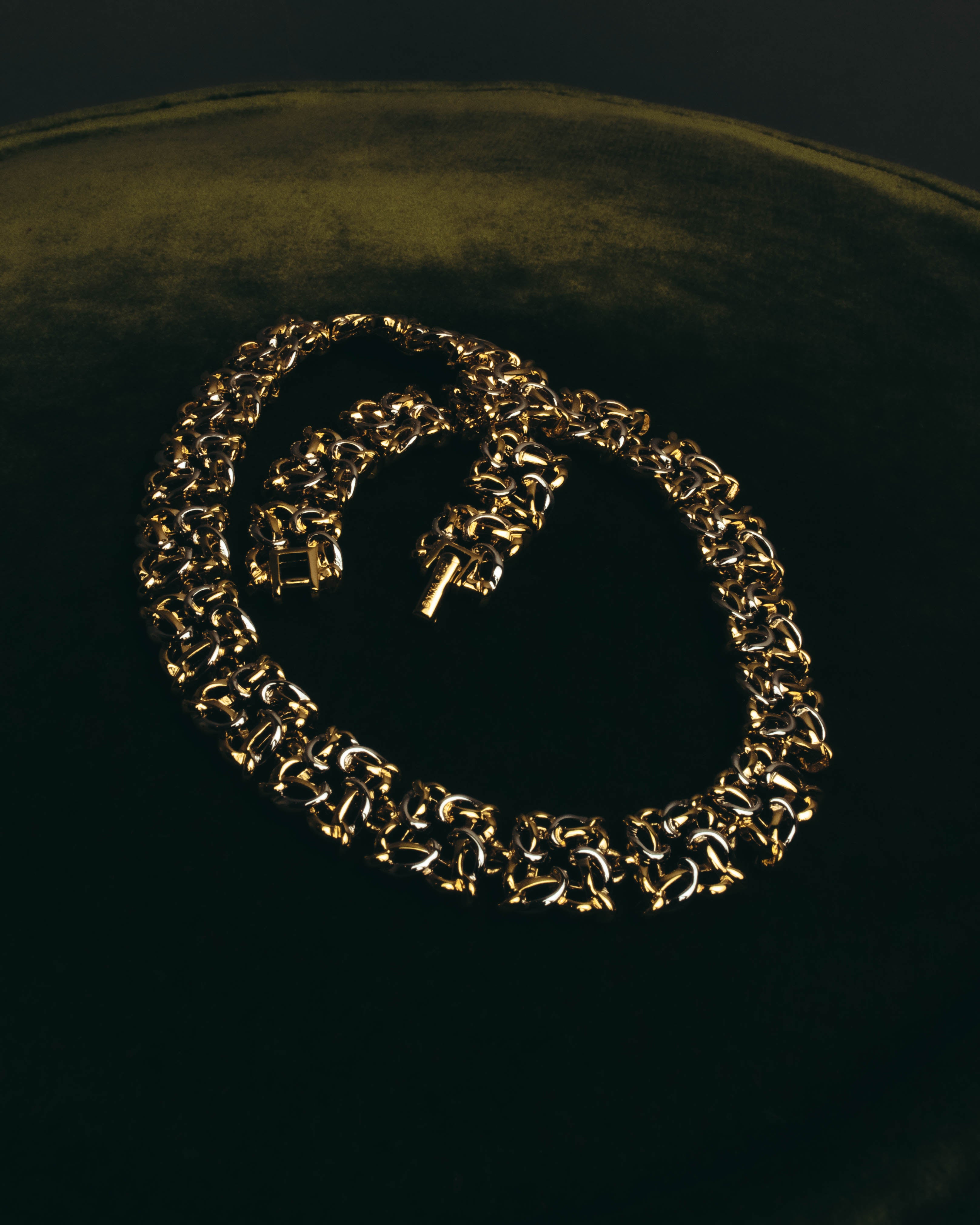 "NINA RICCI" 80's-00's Chunky two tone chain necklace