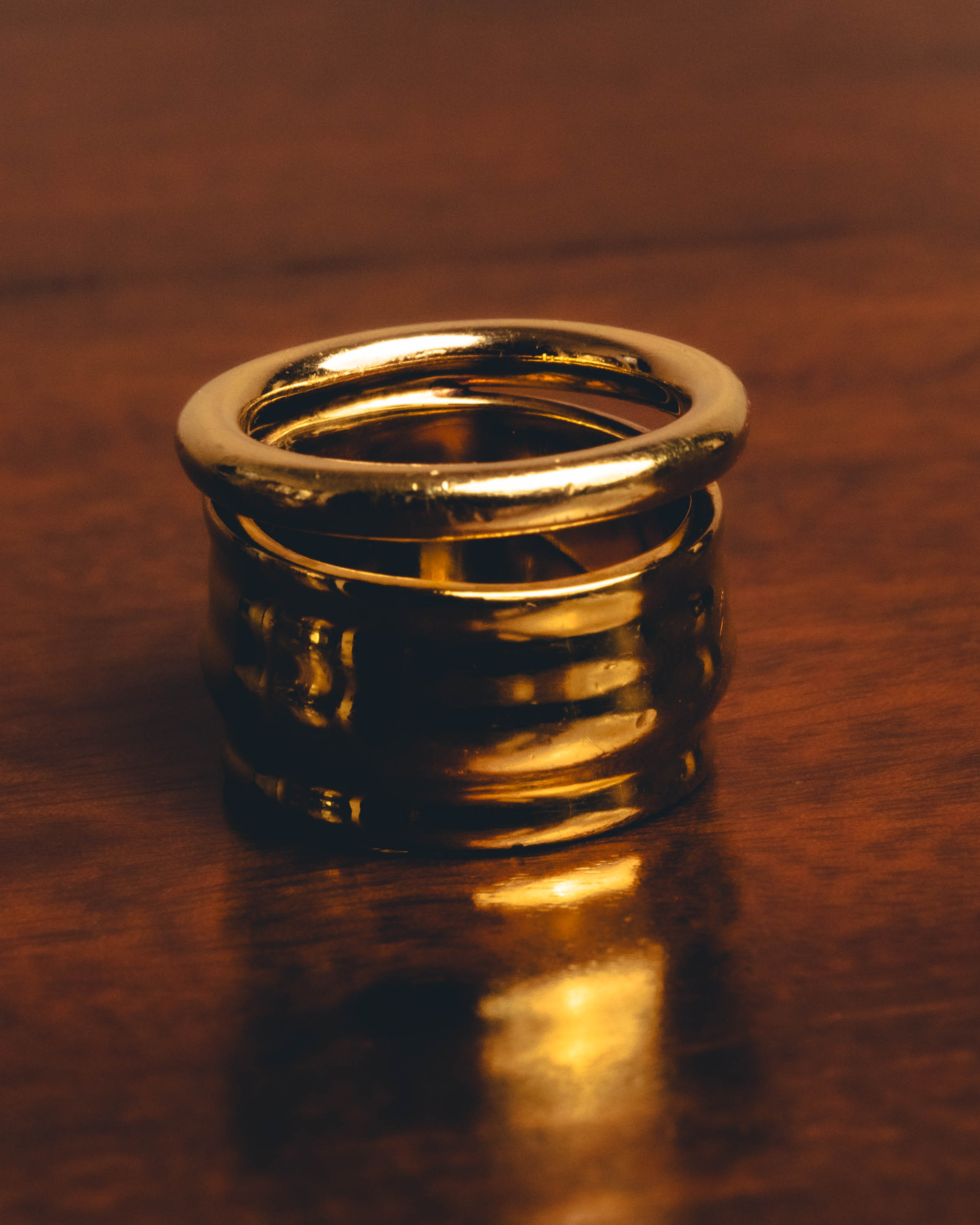 -SPECIAL- "LOEWE" 10's Sculptural gold tone ribbed ring