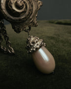 “KENZO” 80’s-90’s Sculptural shell pearl pendant necklace