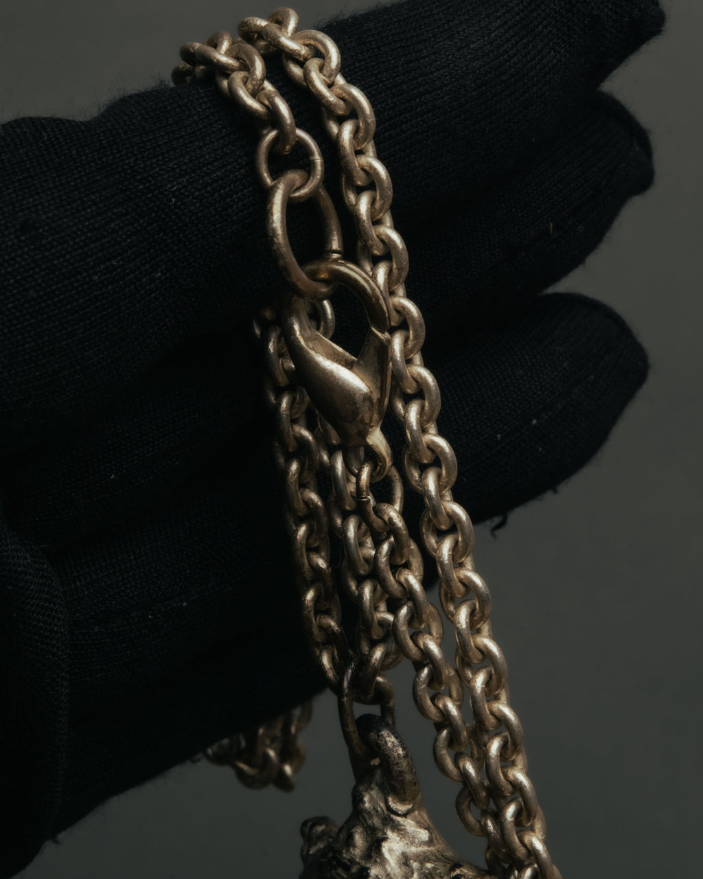 “KENZO” 80’s-90’s Sculptural shell pearl pendant necklace