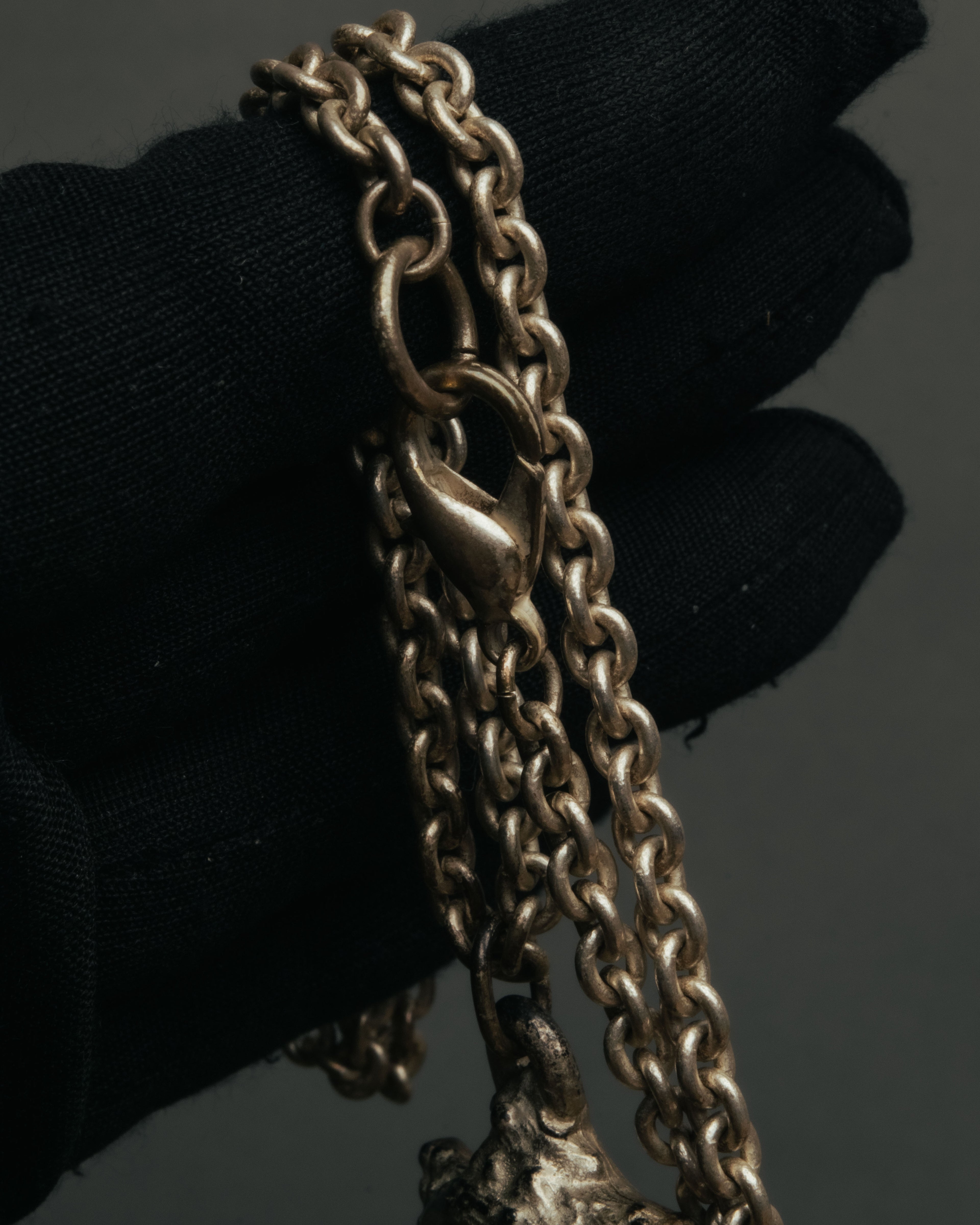 “KENZO” 80’s-90’s Sculptural shell pearl pendant necklace