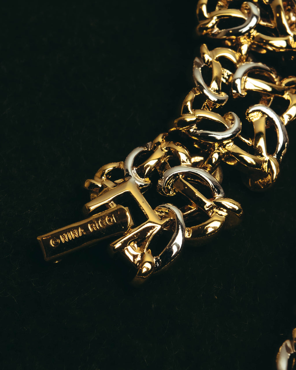 "NINA RICCI" 80's-00's Chunky two tone chain necklace