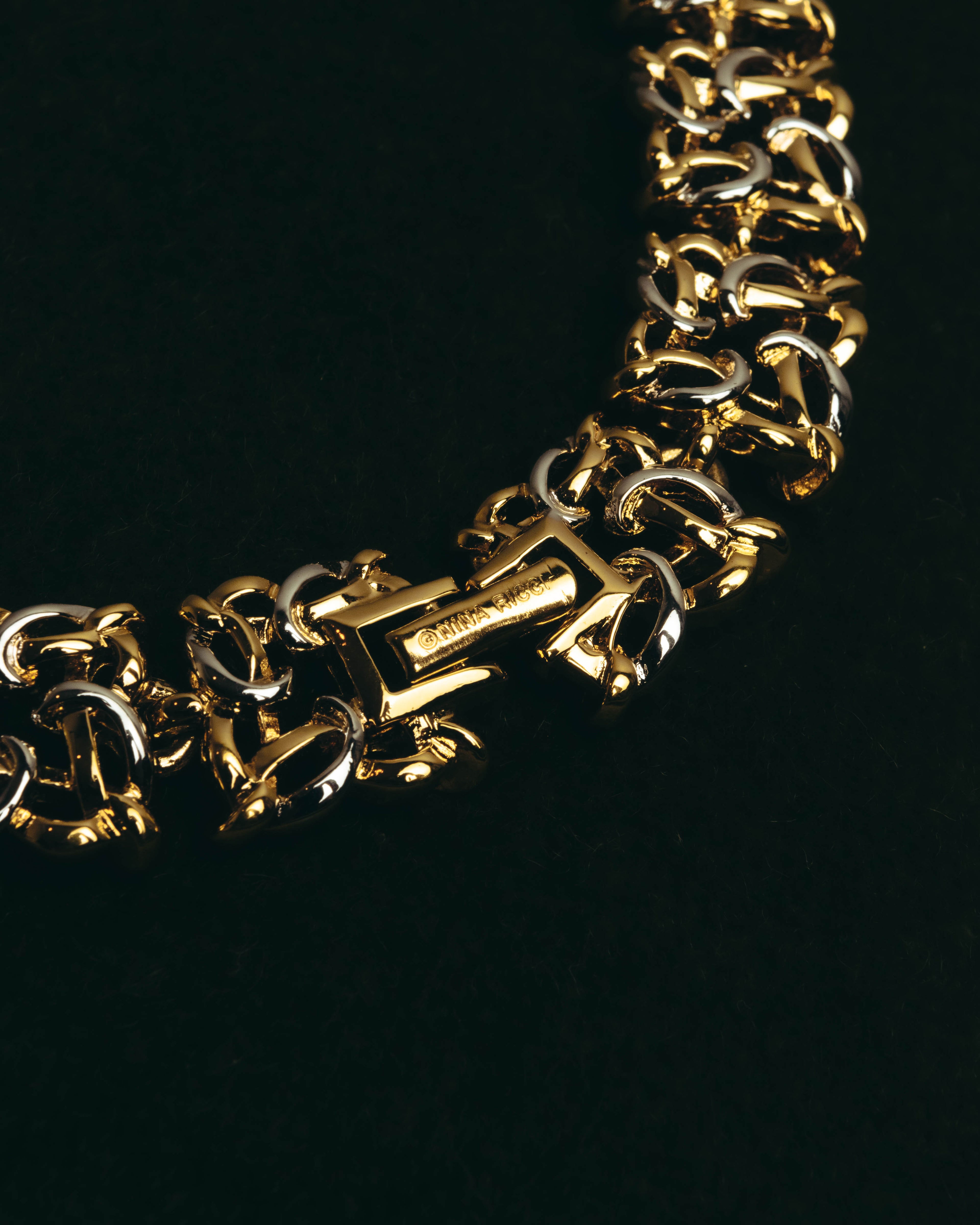 "NINA RICCI" 80's-00's Chunky two tone chain necklace