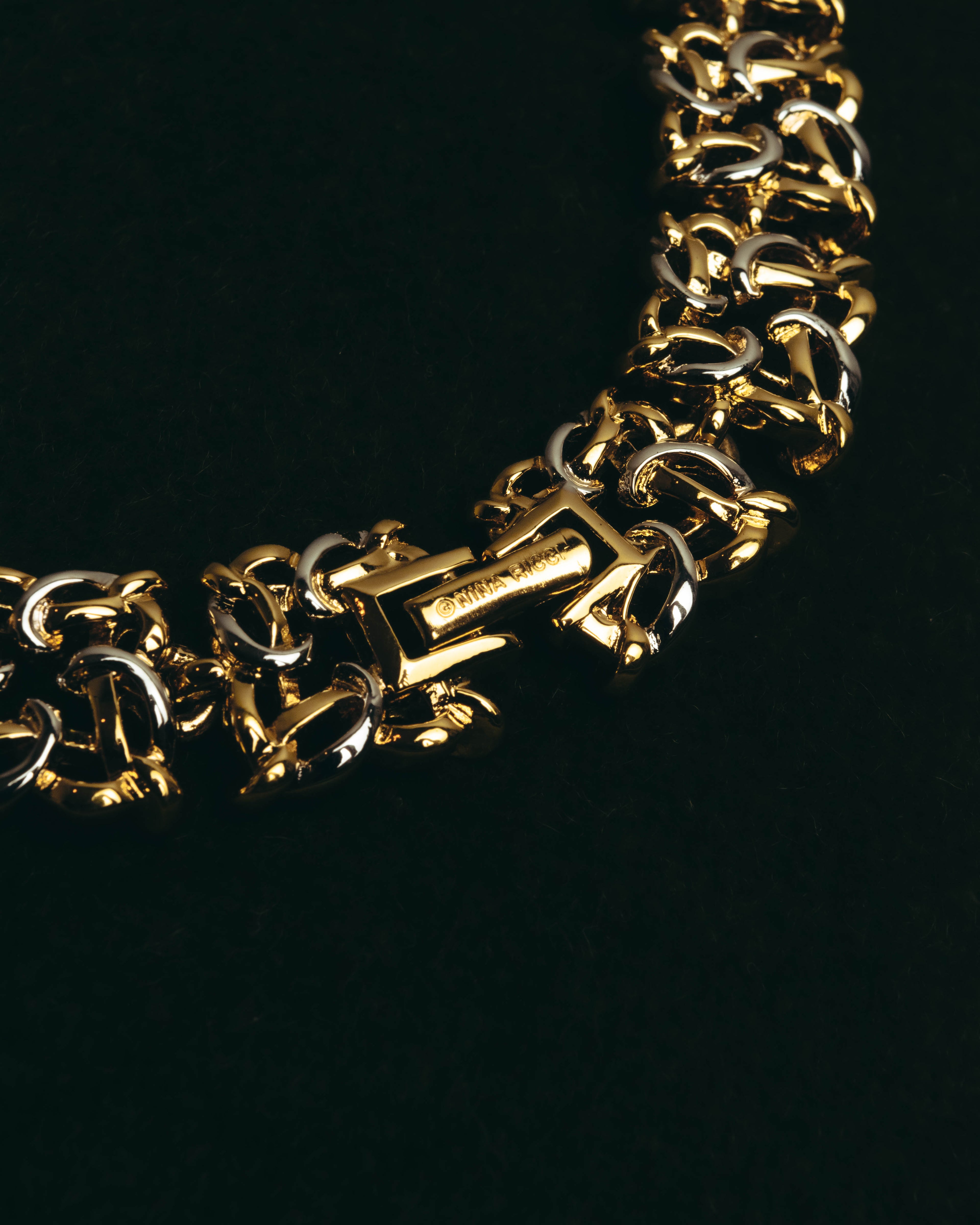 "NINA RICCI" 80's-00's Chunky two tone chain necklace