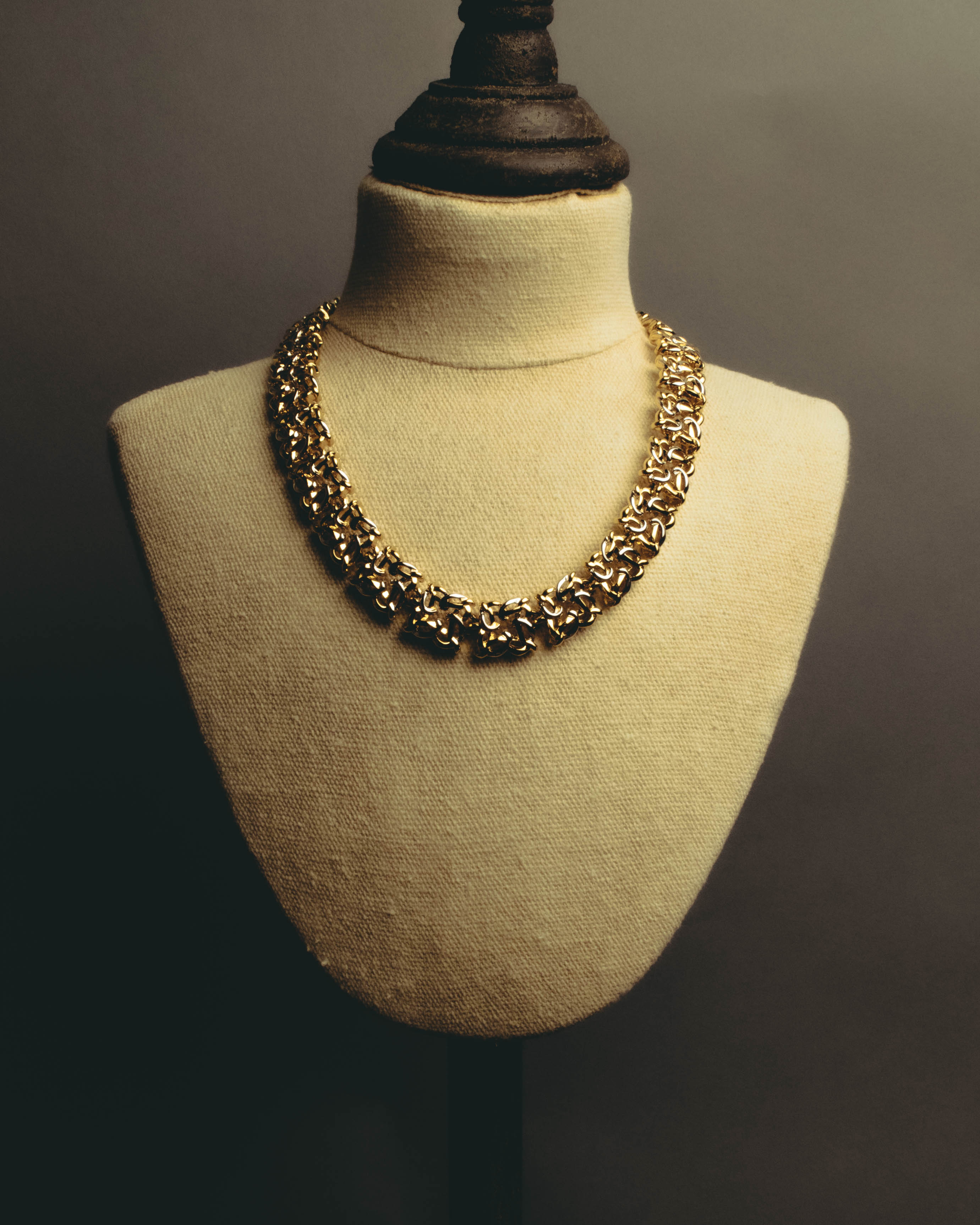 "NINA RICCI" 80's-00's Chunky two tone chain necklace
