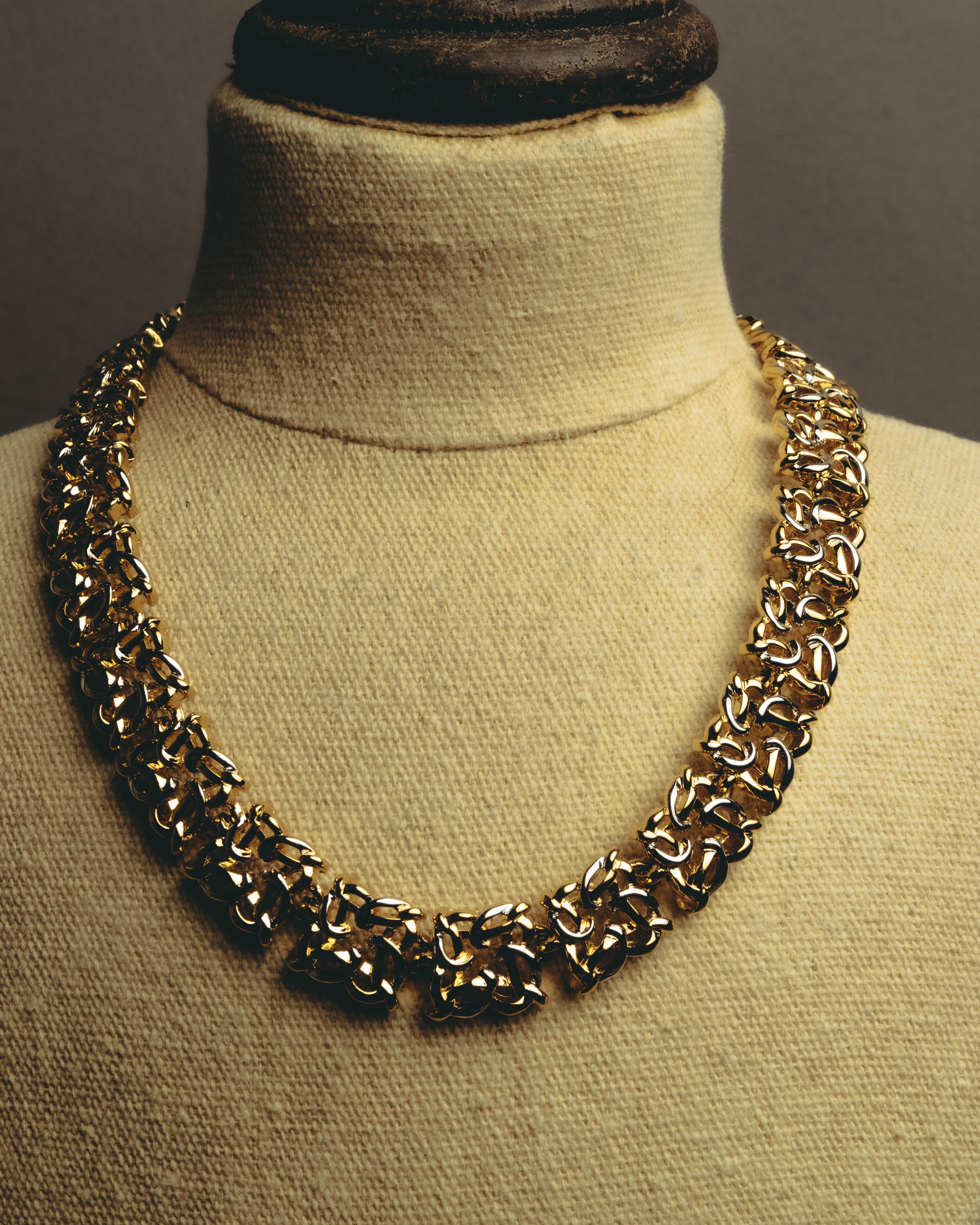 "NINA RICCI" 80's-00's Chunky two tone chain necklace