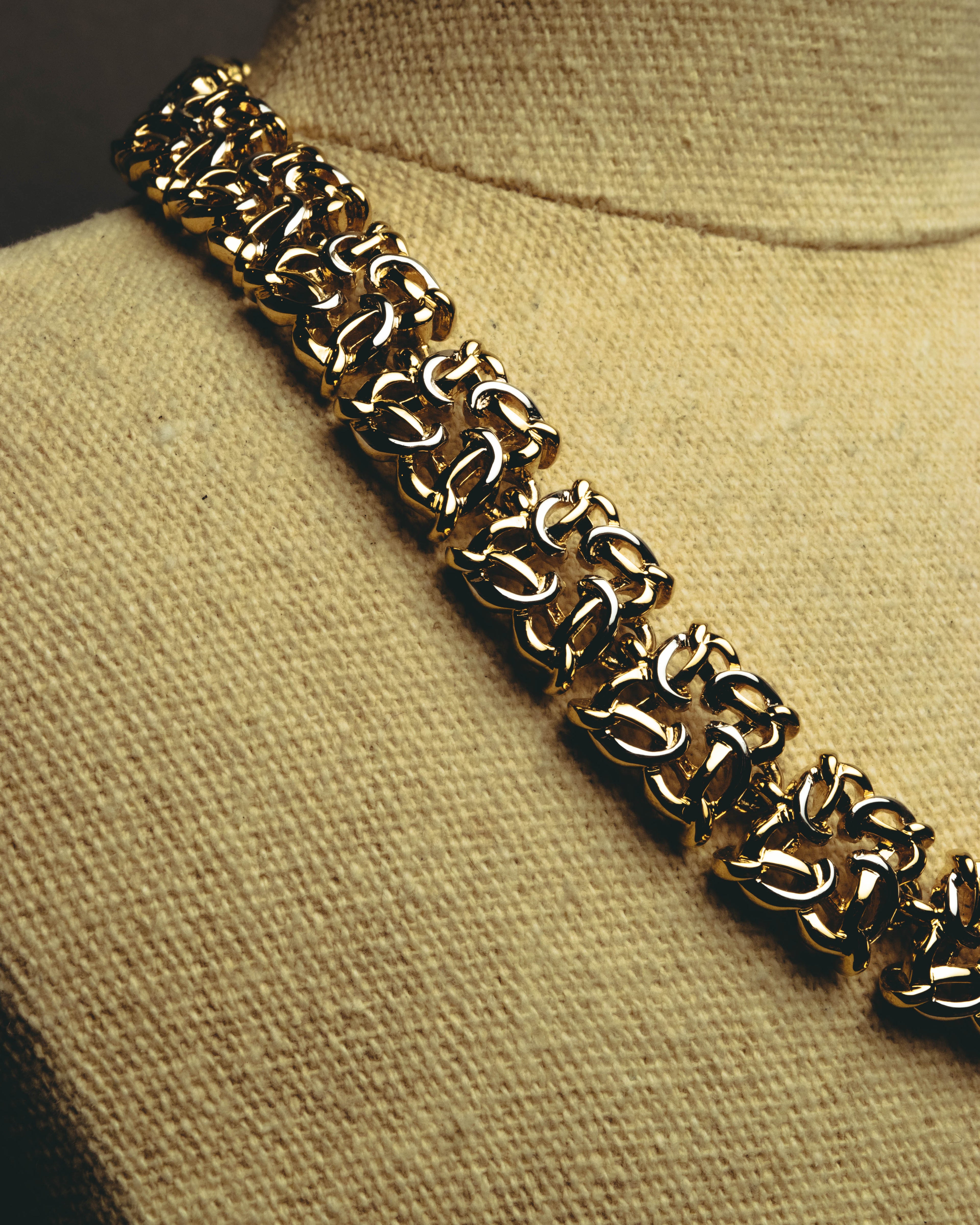"NINA RICCI" 80's-00's Chunky two tone chain necklace