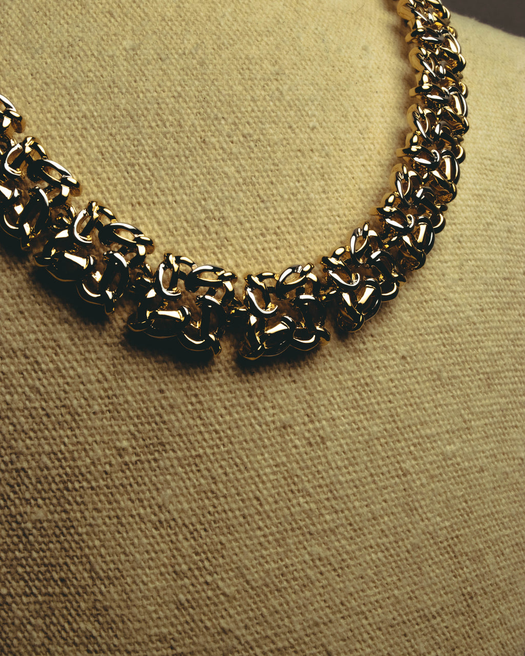 "NINA RICCI" 80's-00's Chunky two tone chain necklace