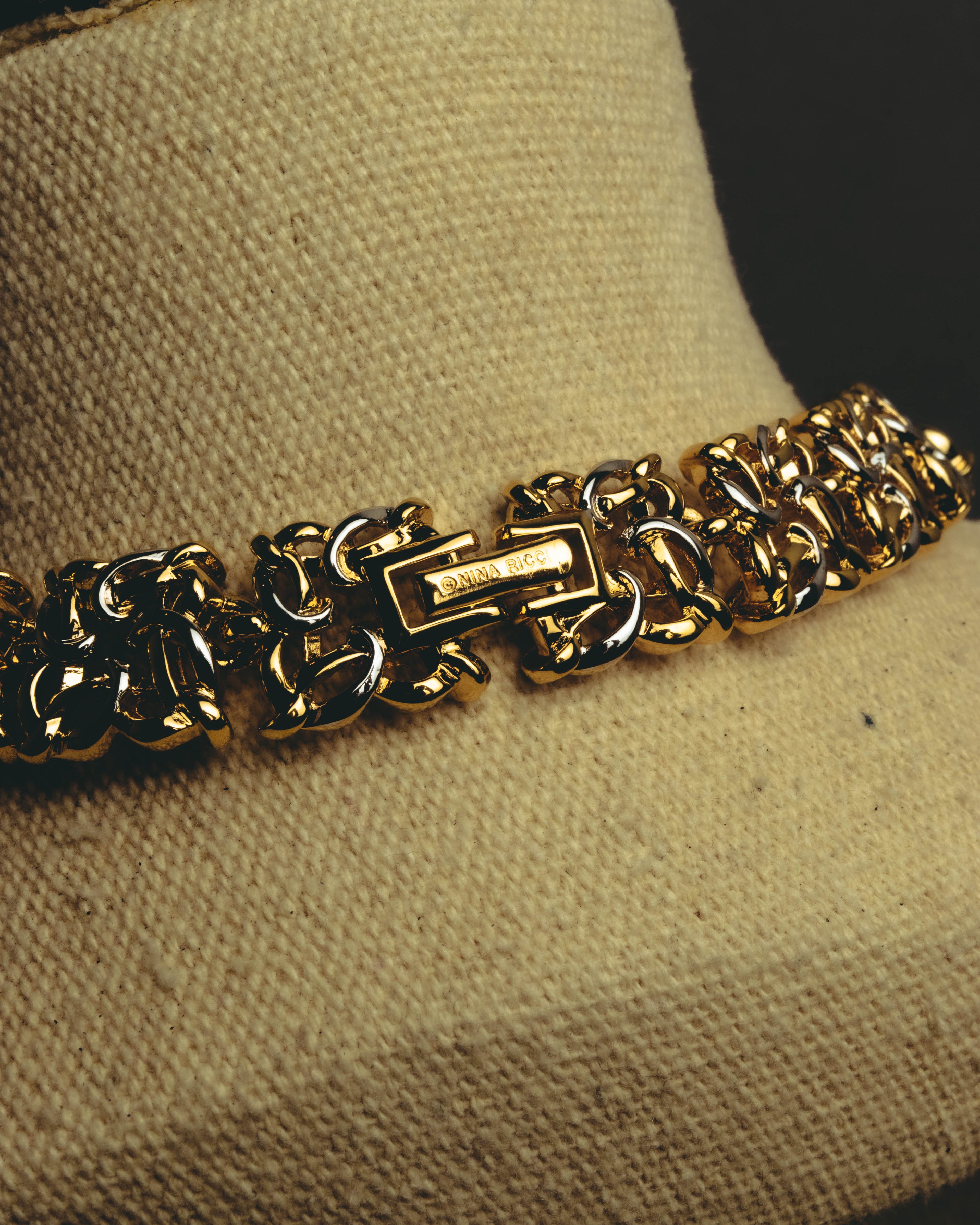 "NINA RICCI" 80's-00's Chunky two tone chain necklace