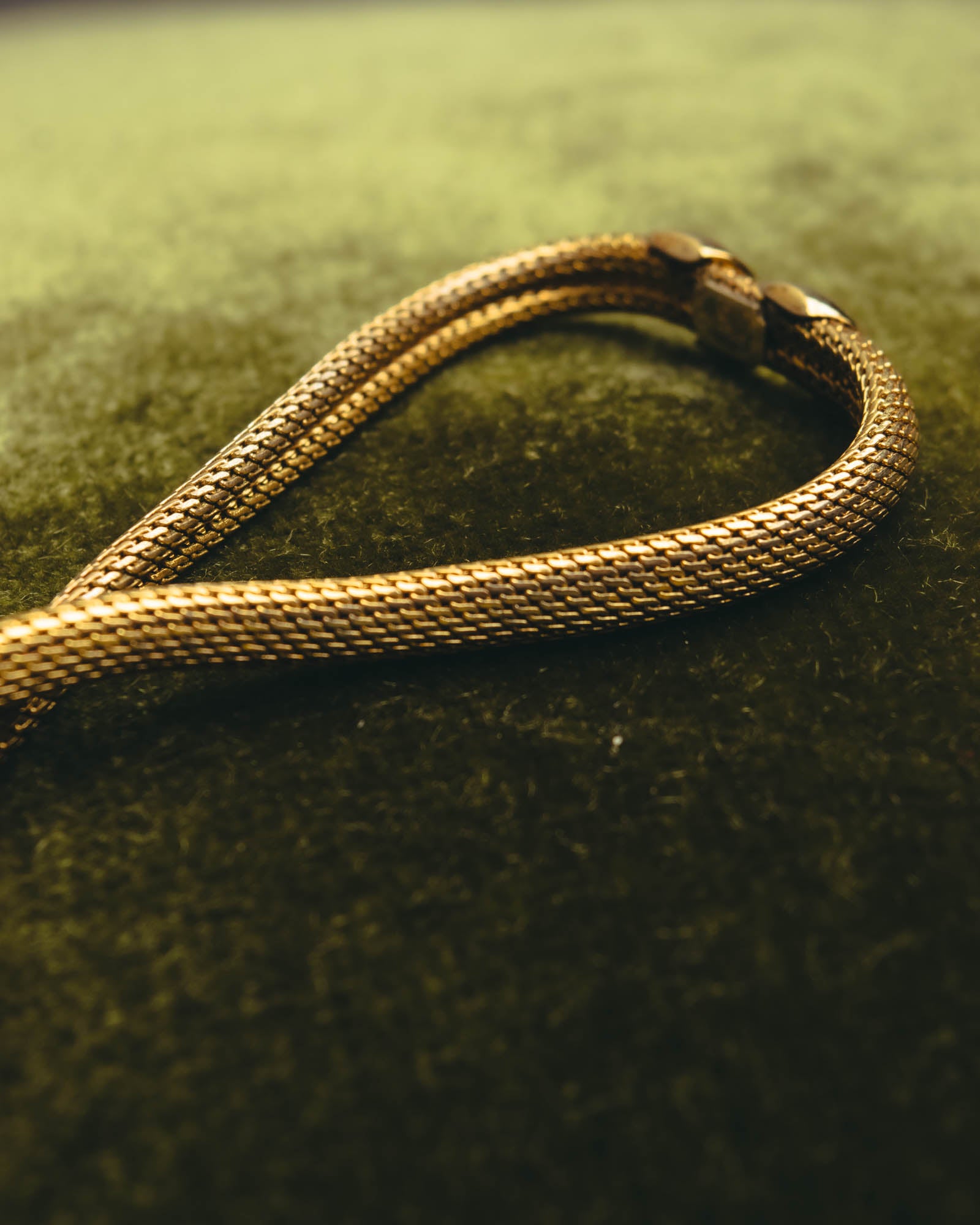 "Christian Dior" 70's Gold tone mesh chain necklace