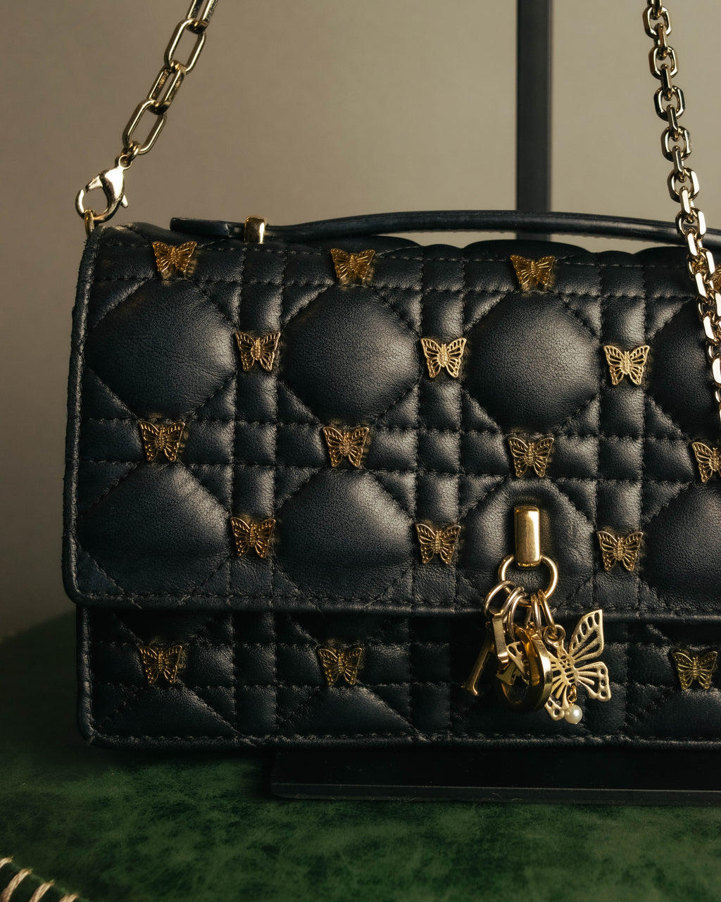 -SPECIAL- “Christian Dior” 2016 onwards butterfly cannage chain shoulder bag