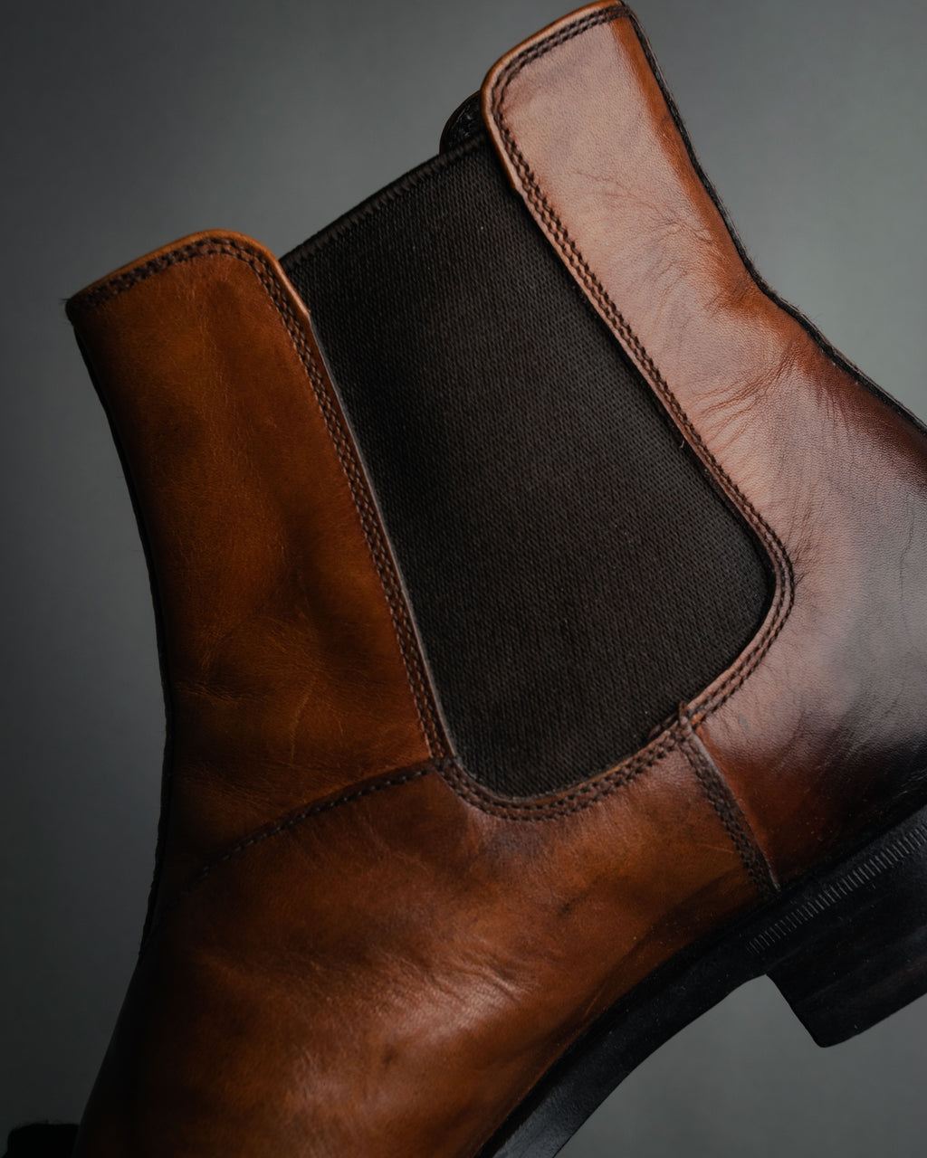 “PRADA” 2013 Burnished brogue chelsea boots