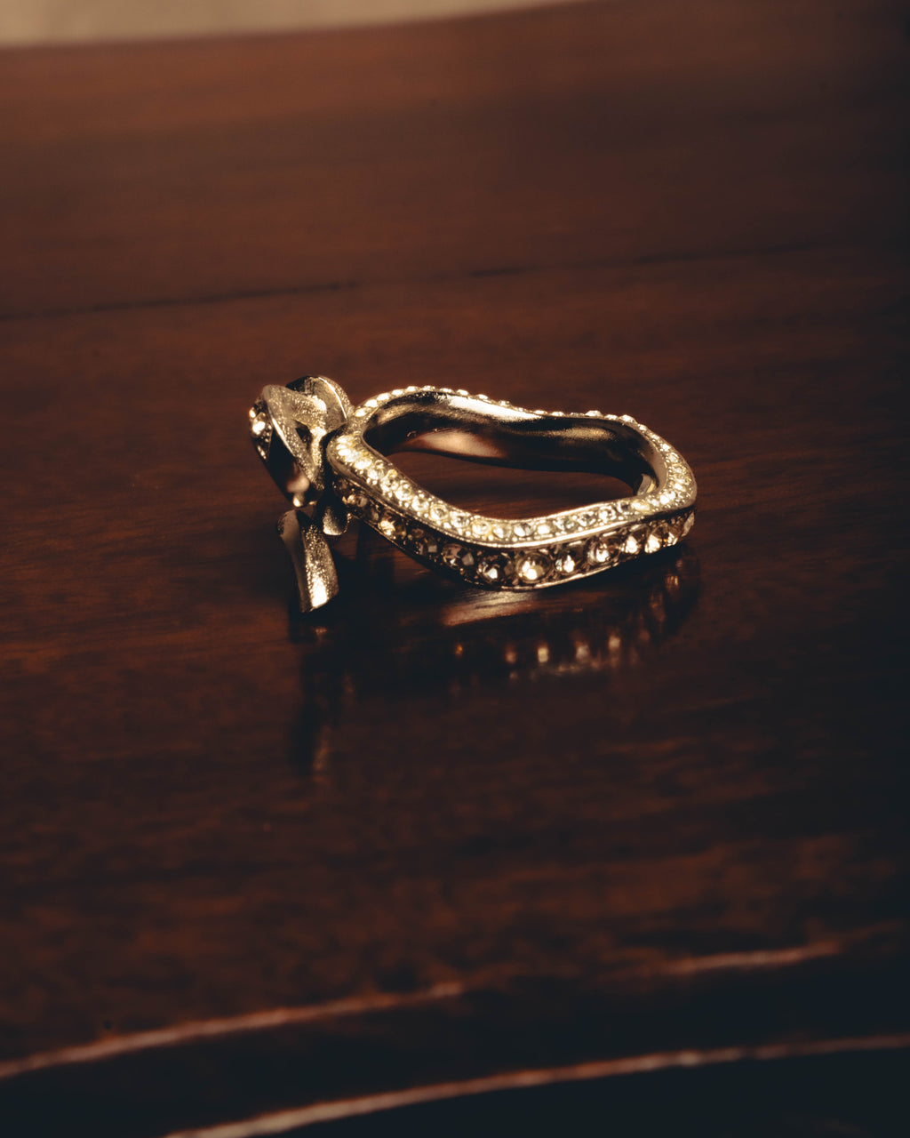 -SPECIAL- "CHANEL" 10AW Sparkling rhinestone bow ring