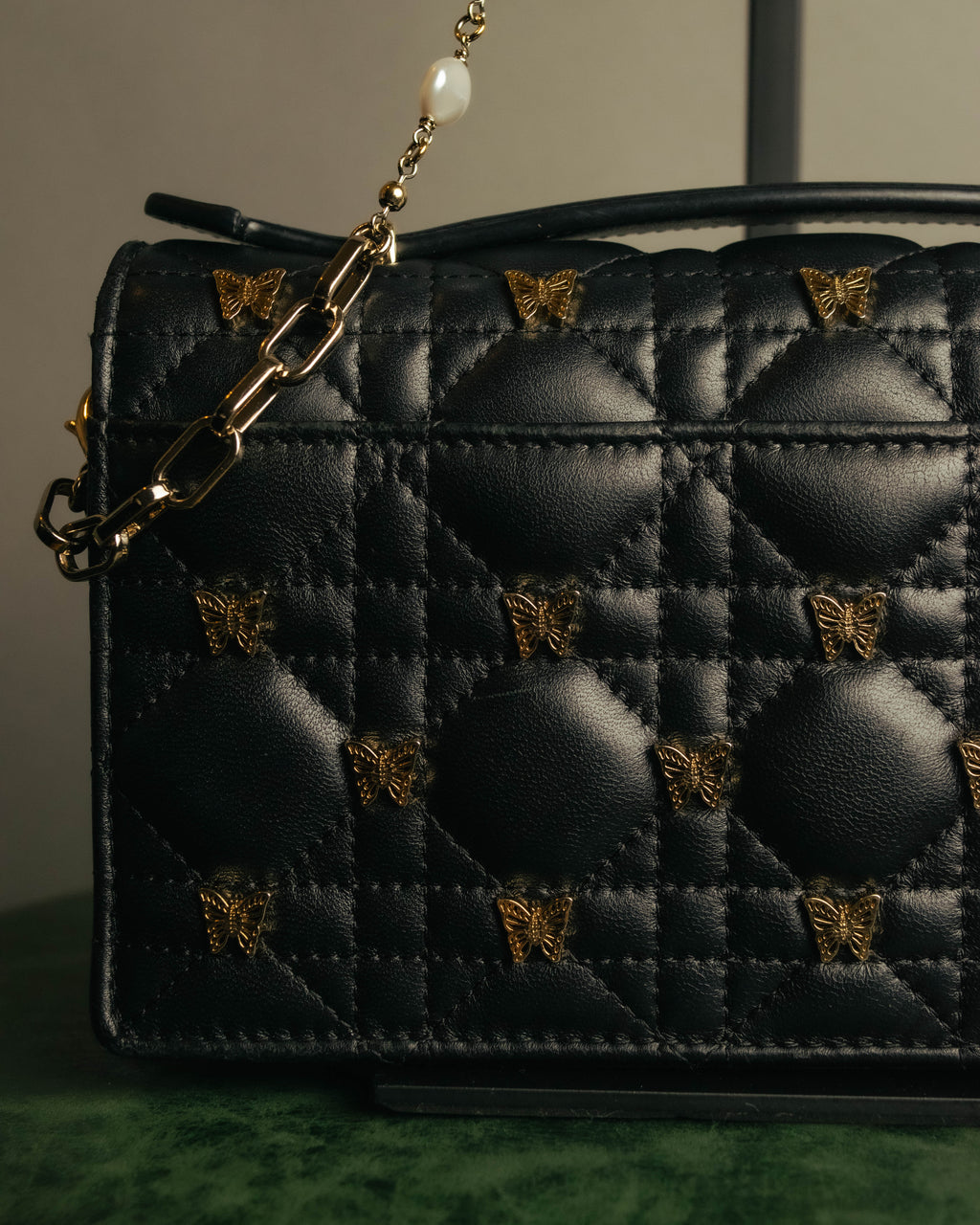 -SPECIAL- “Christian Dior” 2016 onwards butterfly cannage chain shoulder bag