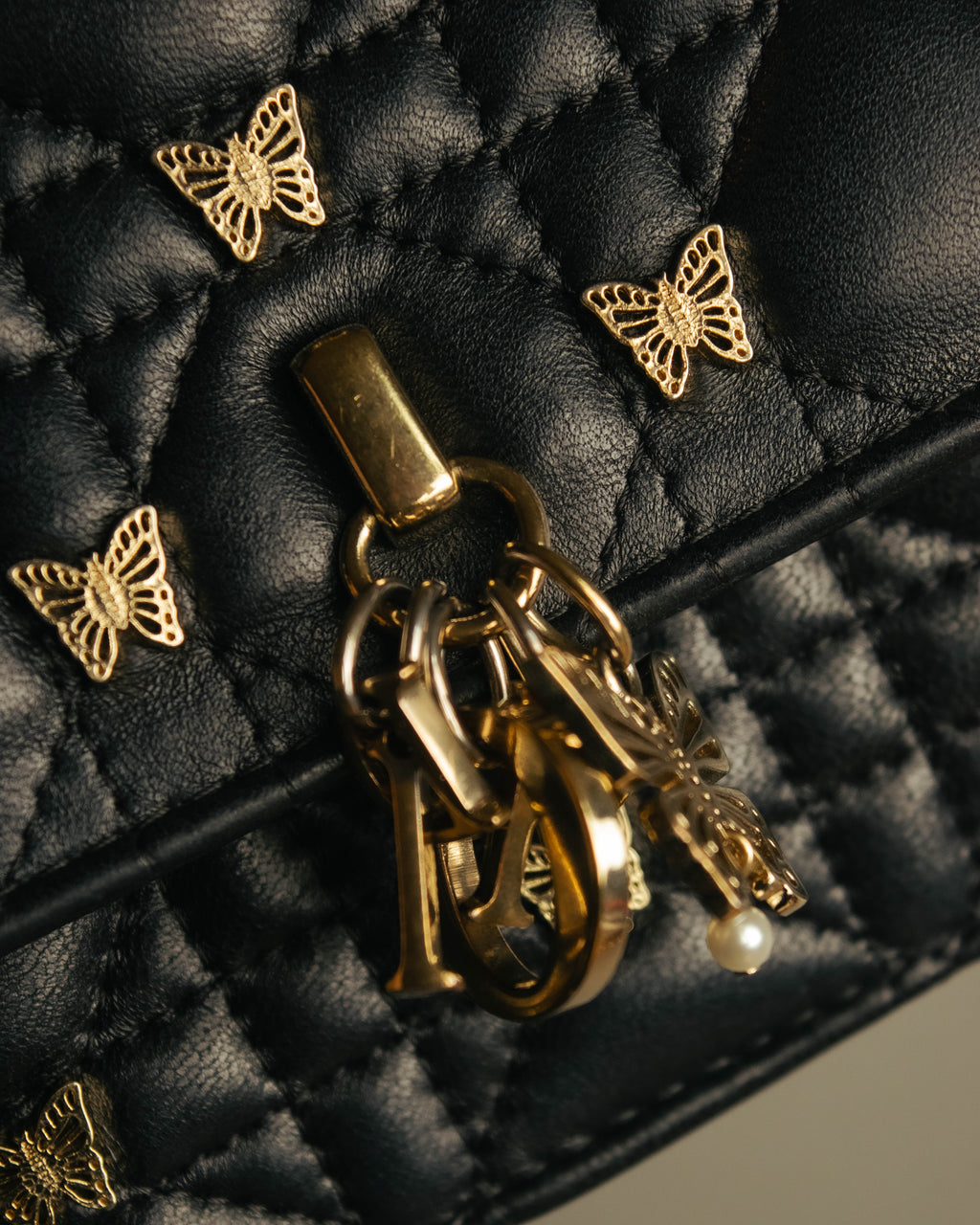 -SPECIAL- “Christian Dior” 2016 onwards butterfly cannage chain shoulder bag