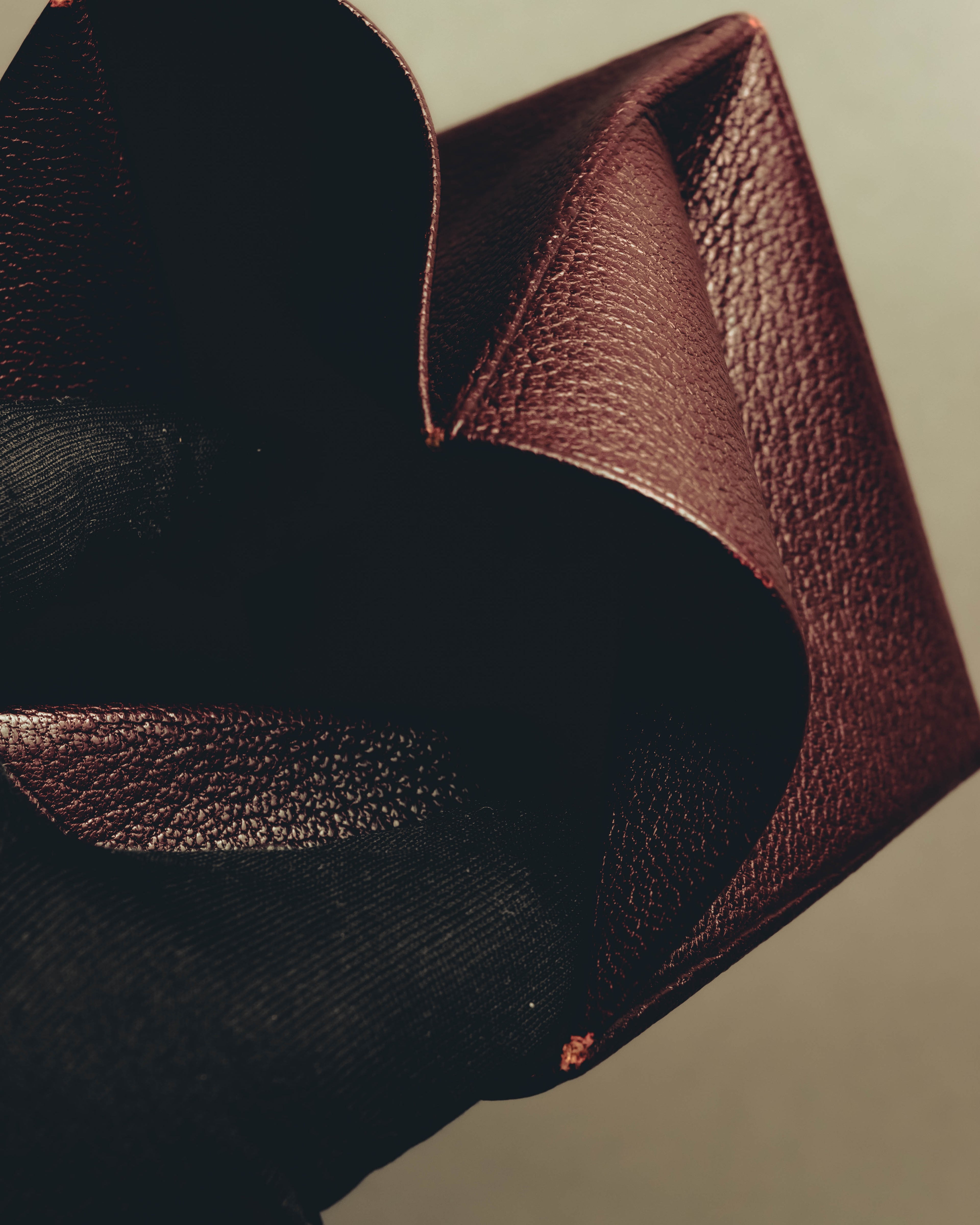 "Hermès" 00's Burgundy pebbled leather coin purse
