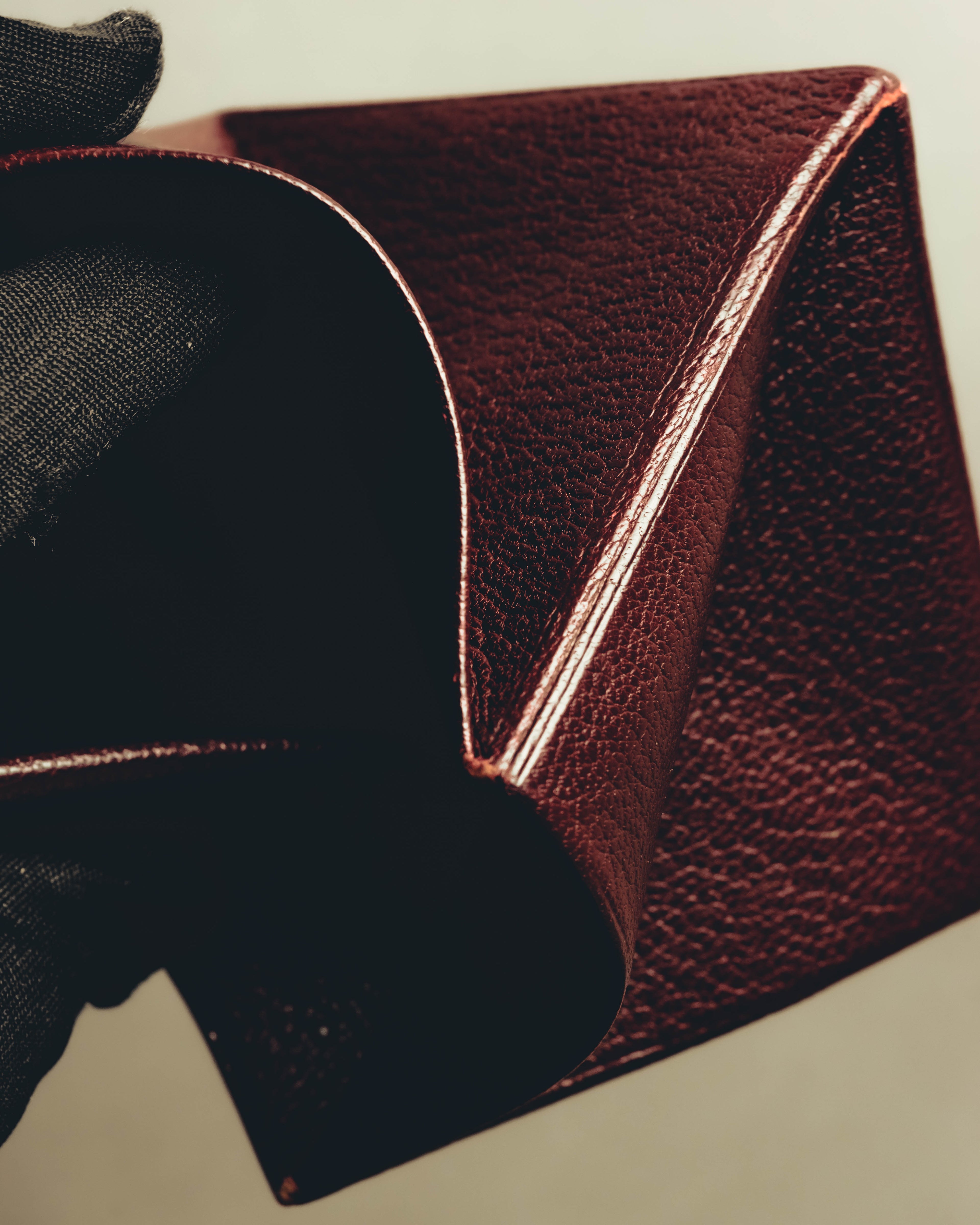 "Hermès" 00's Burgundy pebbled leather coin purse
