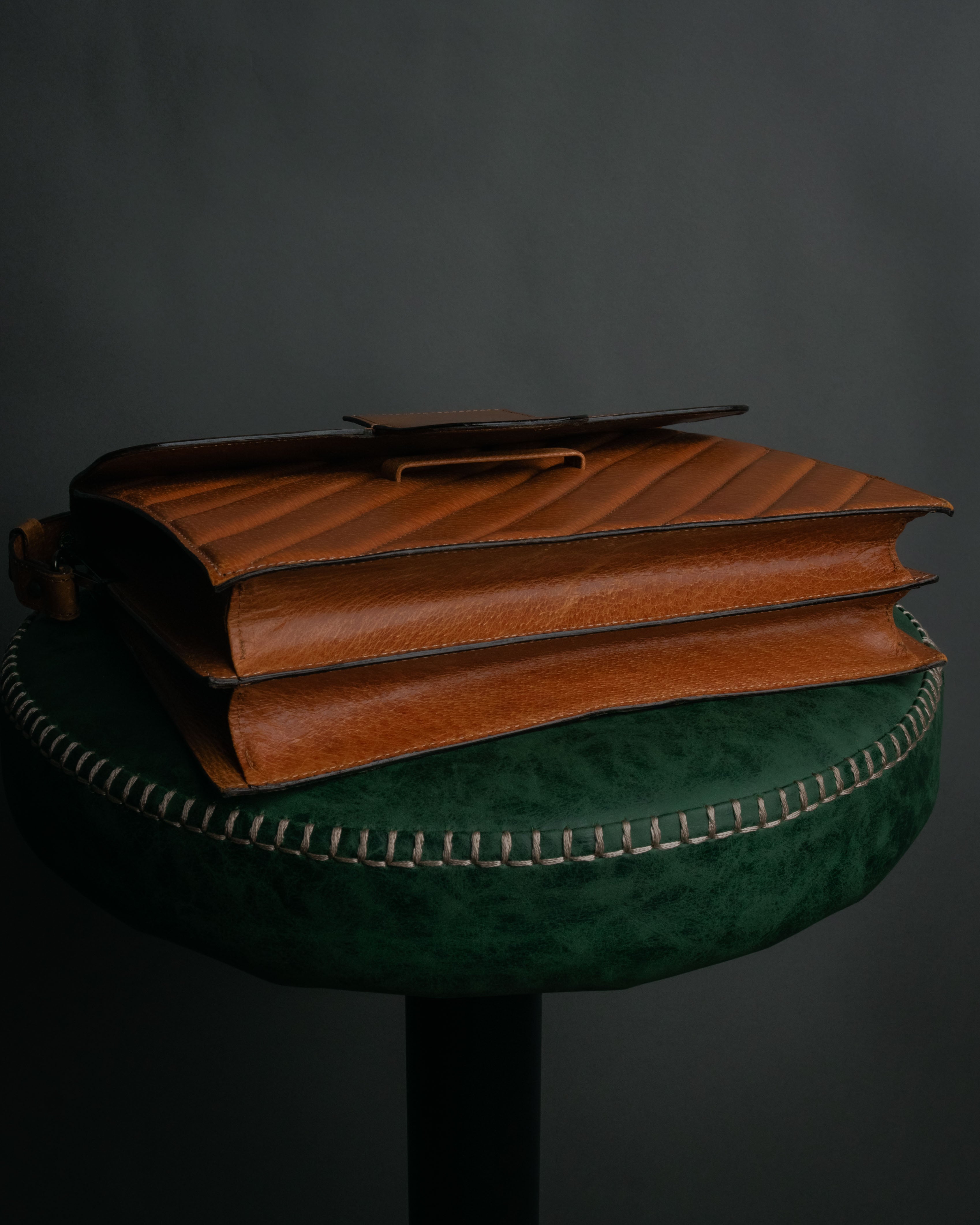 “Yves Saint Laurent” 90’s Quilted leather shoulder bag