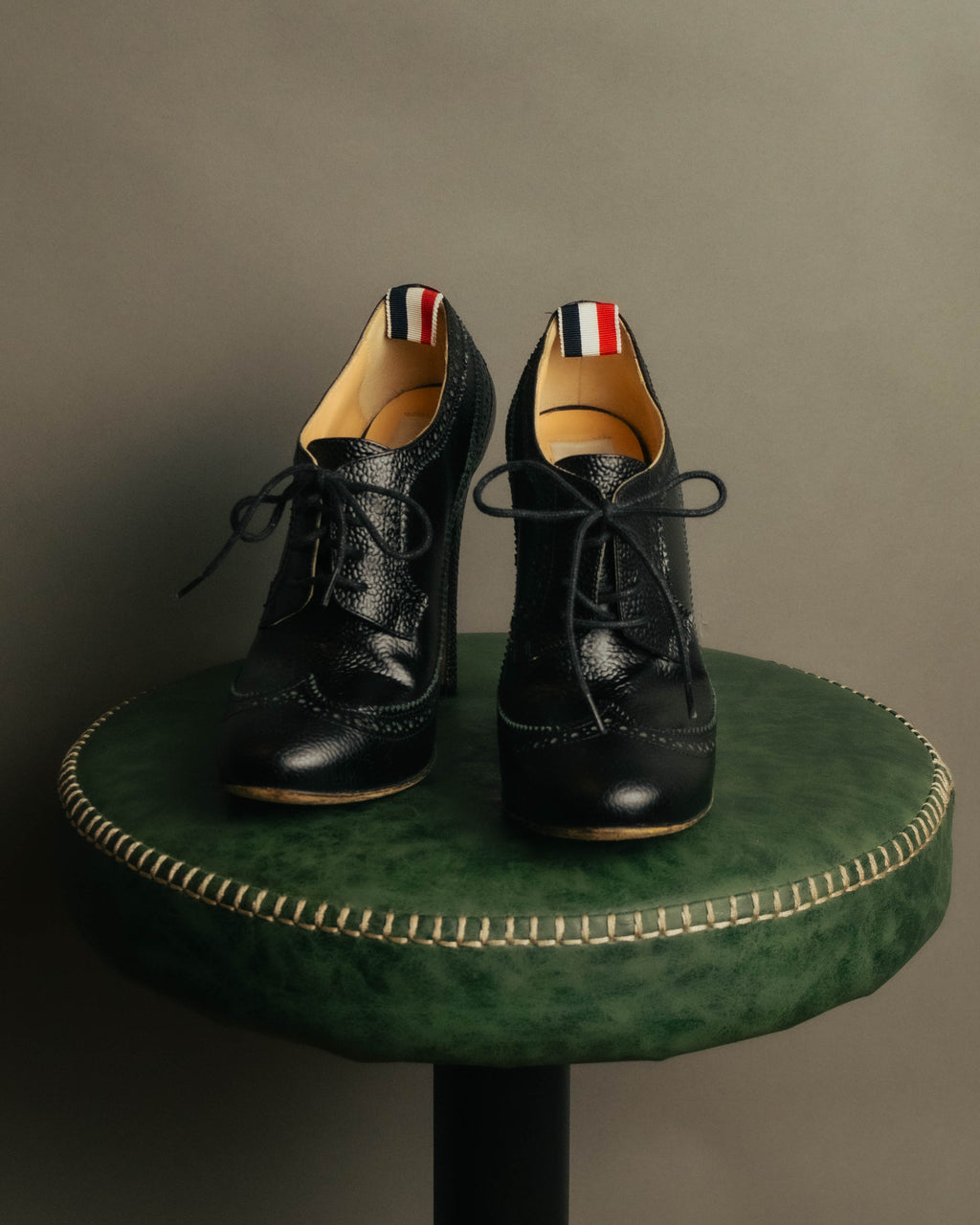 -SPECIAL- “Thom Browne” 2010’s- pebbled leather wingtip lace-up heels