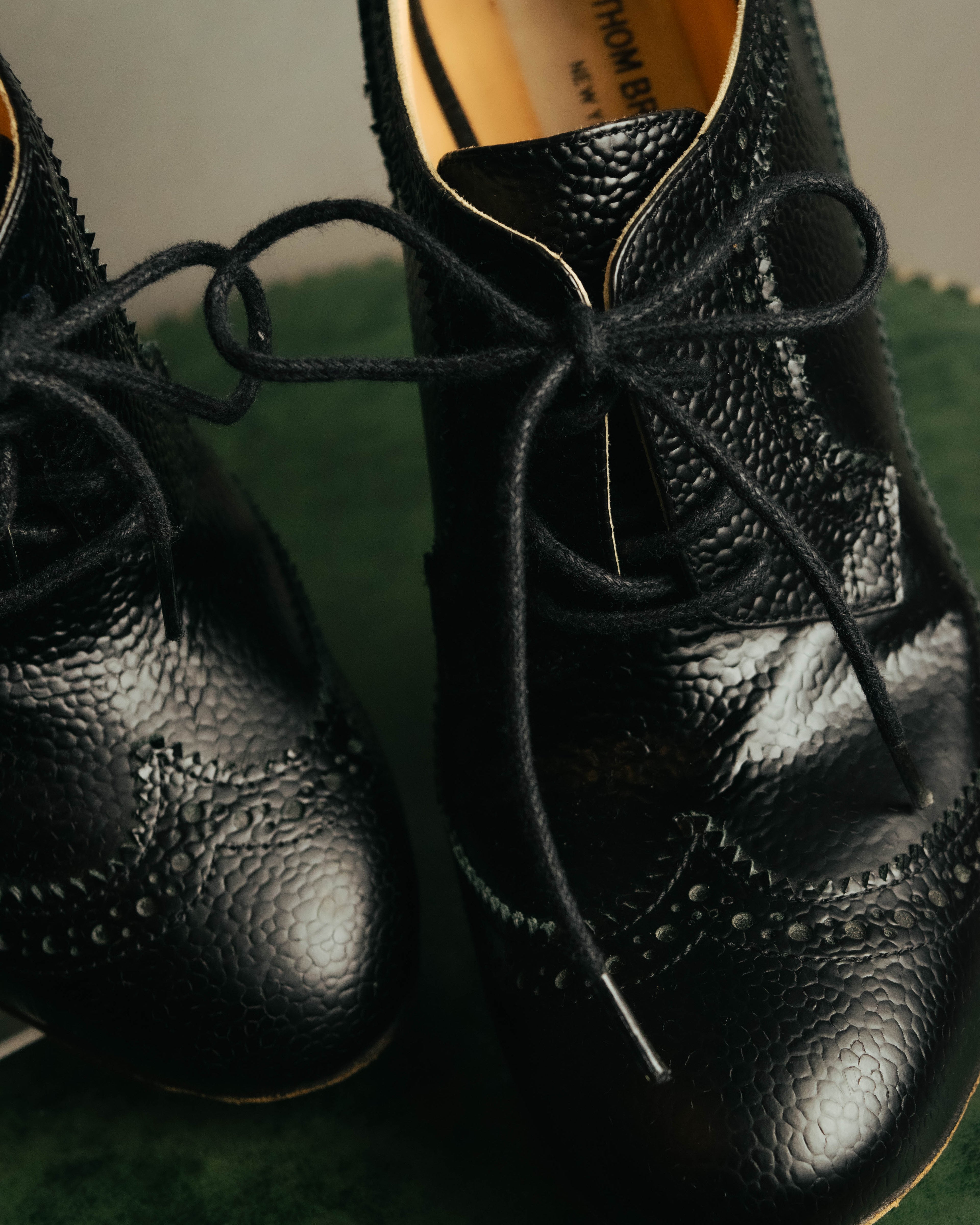 -SPECIAL- “Thom Browne” 2010’s- pebbled leather wingtip lace-up heels