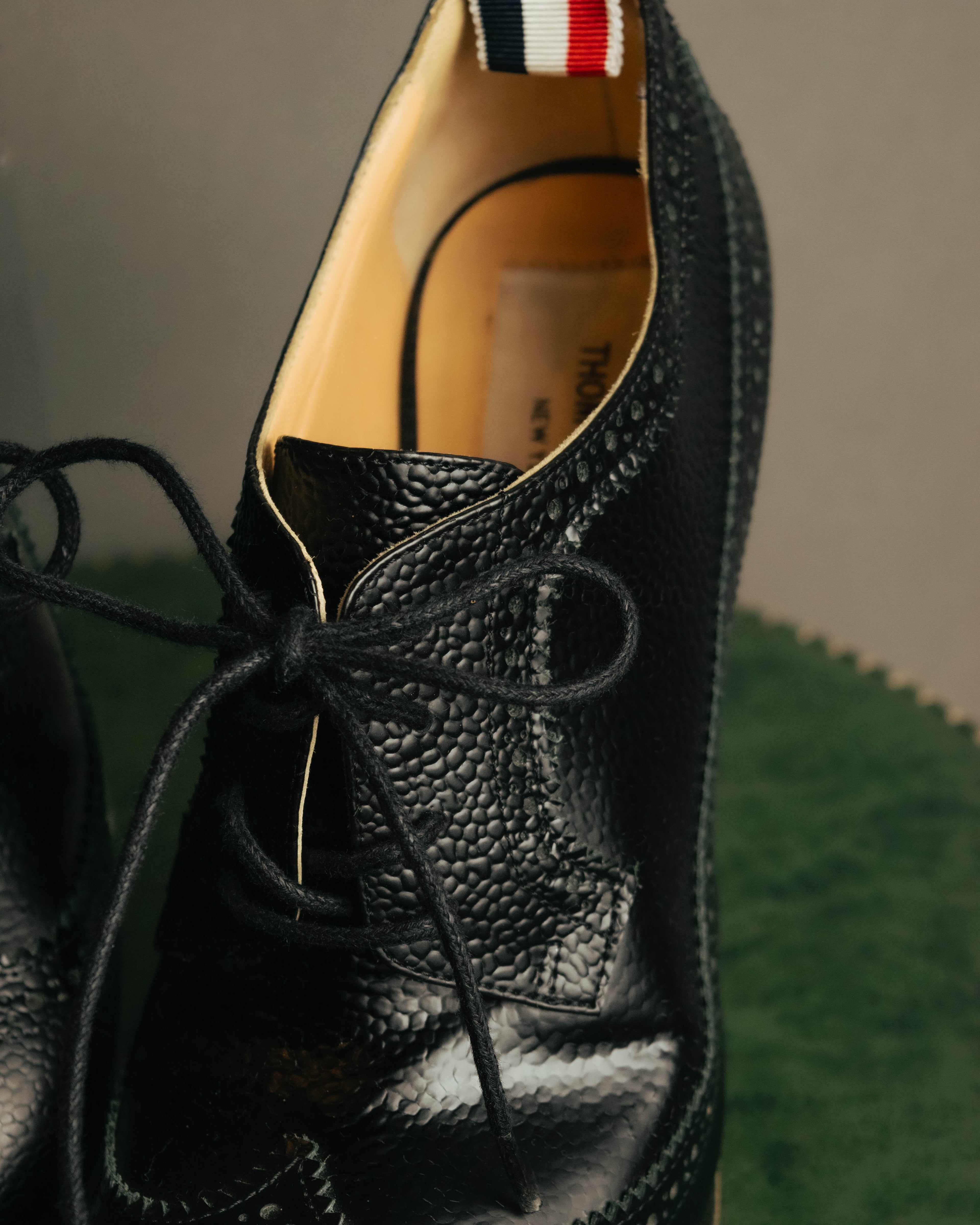 -SPECIAL- “Thom Browne” 2010’s- pebbled leather wingtip lace-up heels