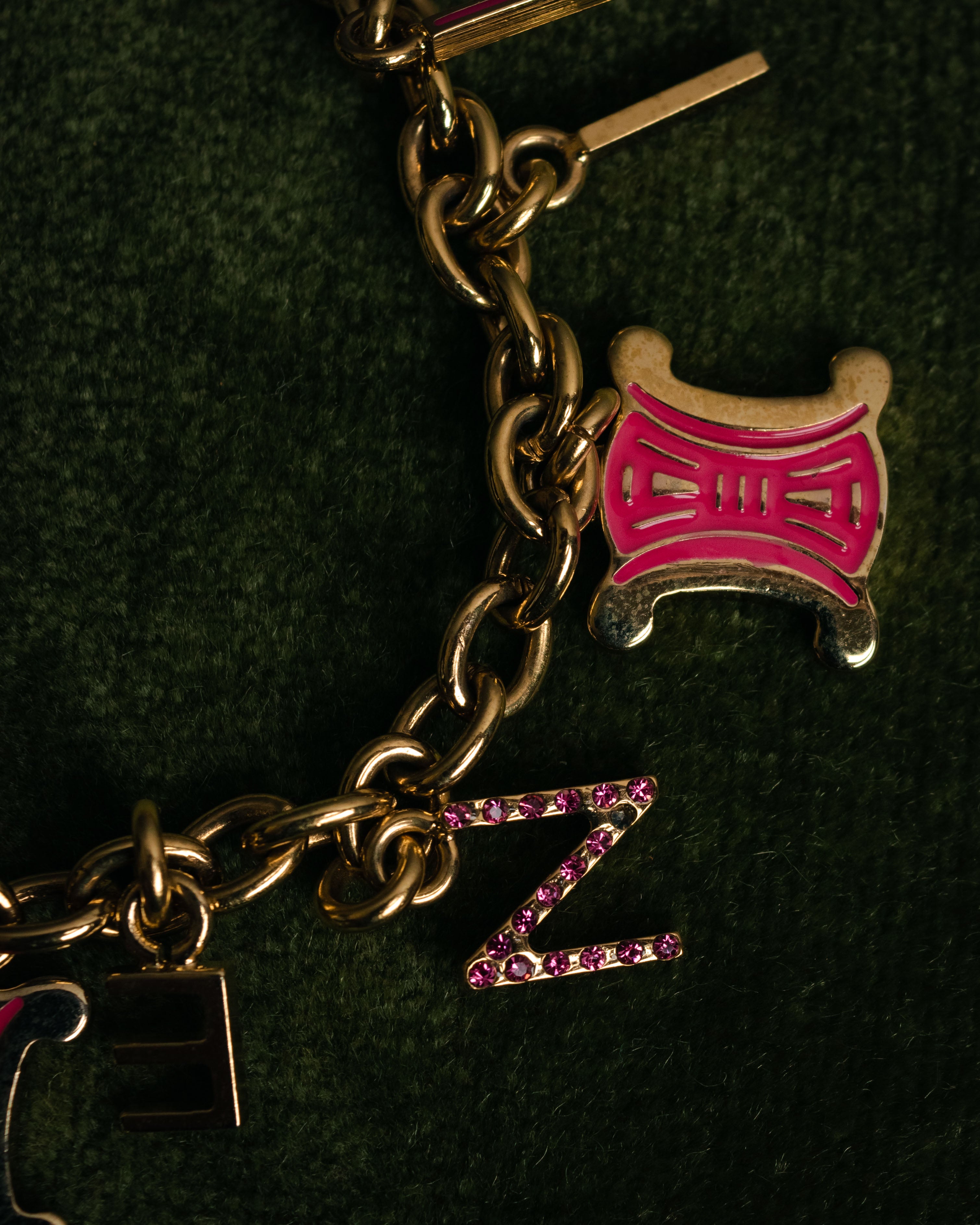 “CELINE” 00’s Charm logo chain bracelet